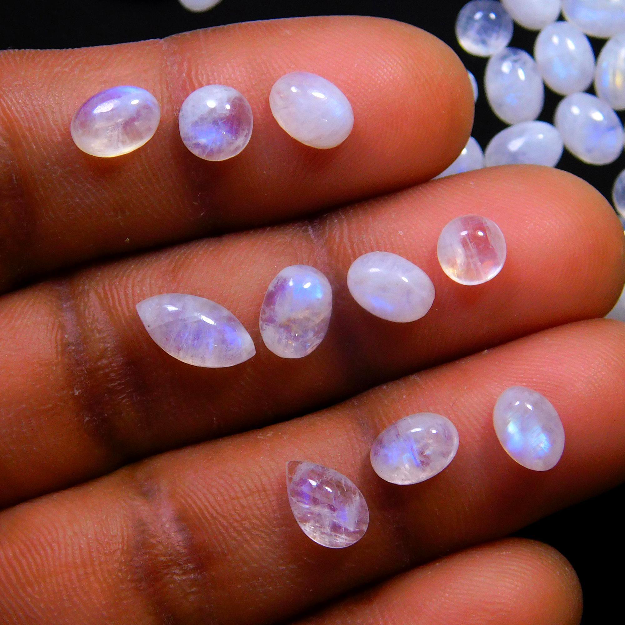 114 Pcs 110 Cts Natural Rainbow Moonstone Gemstone Cabochon Lot 4x6-5x9mm14058