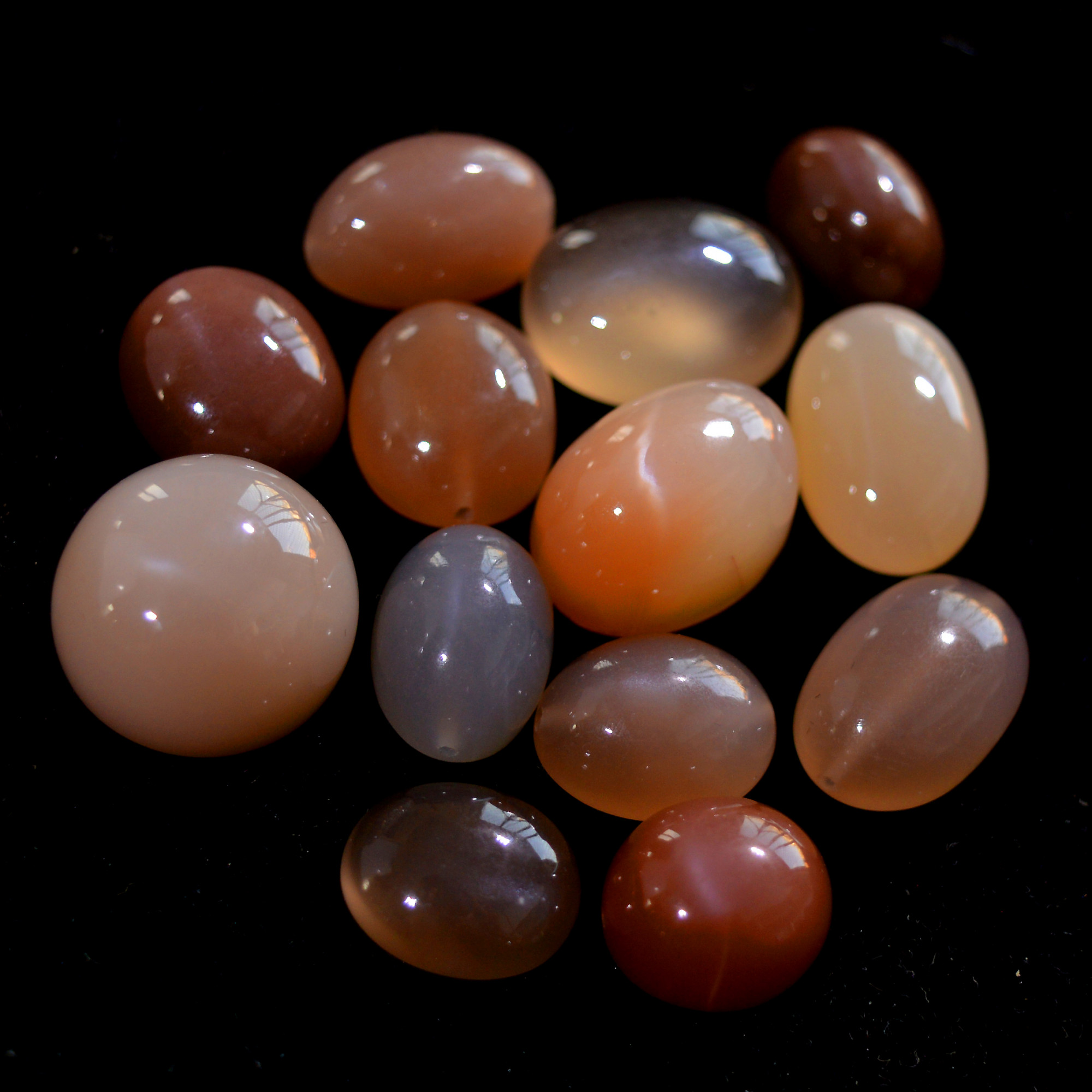 13Pcs 151 Cts Natural White Moonstone Mix Shape and size Cabochon Lot Semi Precious Loose Gemstone Jewelry Supply Crystal17x17-13x9mm 14812