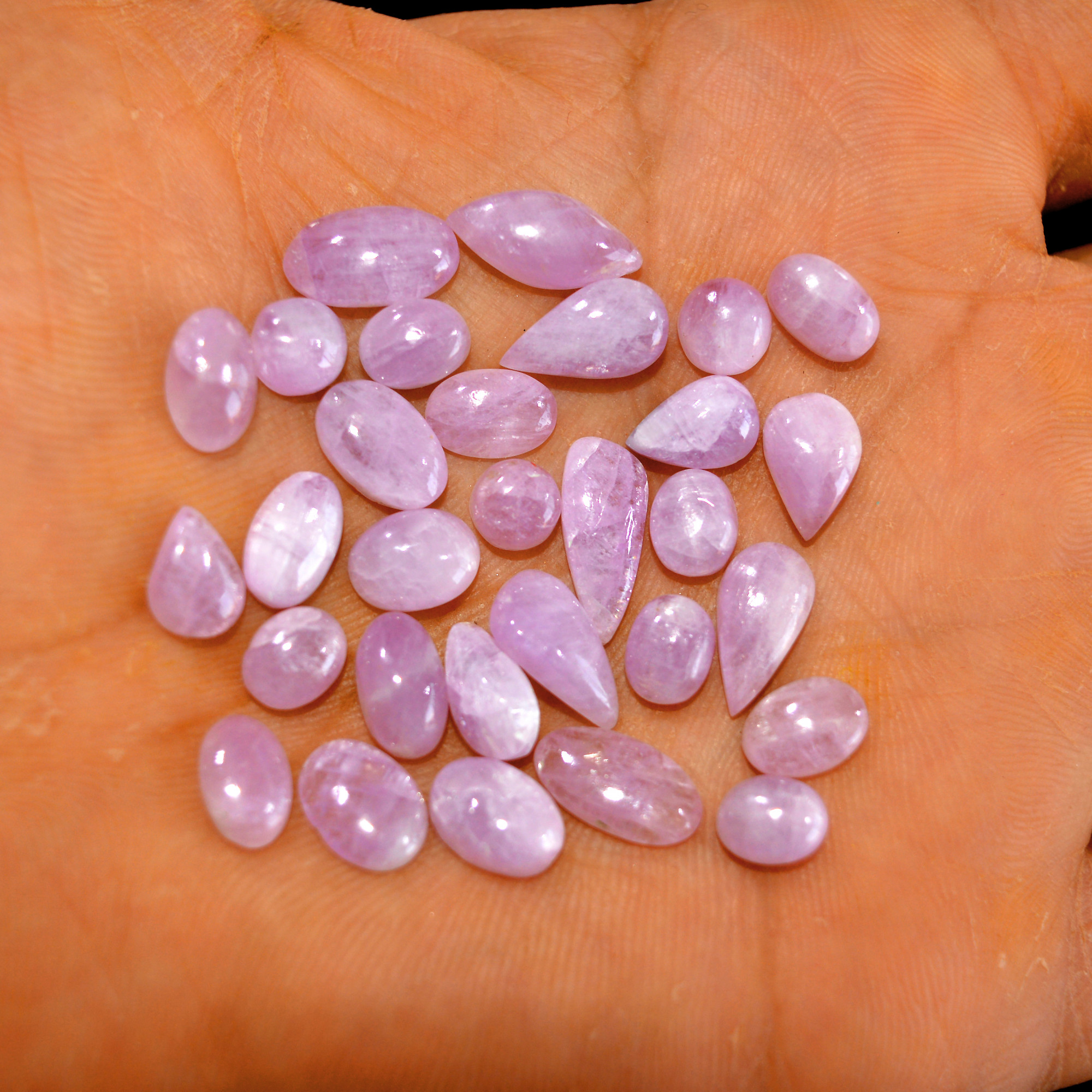 30Pcs 61Cts Natural Pink Kunzite Cabochon Kunzite Loose Semi Precious Wholesale Lot Jewelry Making Wire Wrapping Pendant 14x5-6x6mm 14890