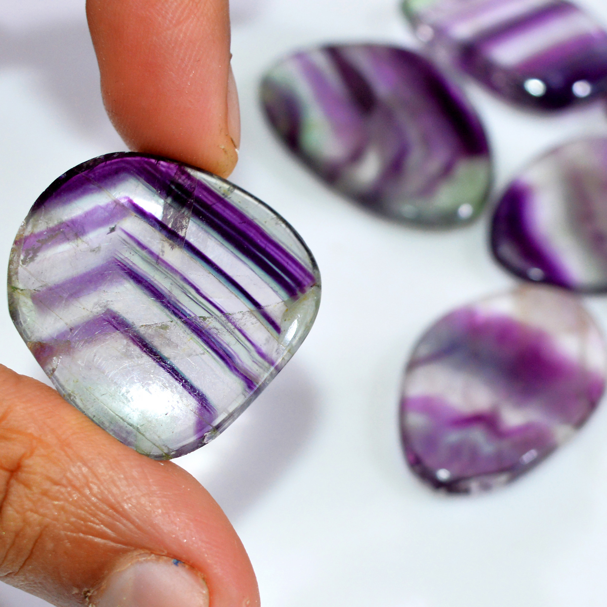7 Pcs 441 Cts Natural Rainbow Fluorite Palm Briolette Gemstone Polish Healing Crystal For Jewelry Making 39x30 35x23mm R-15077