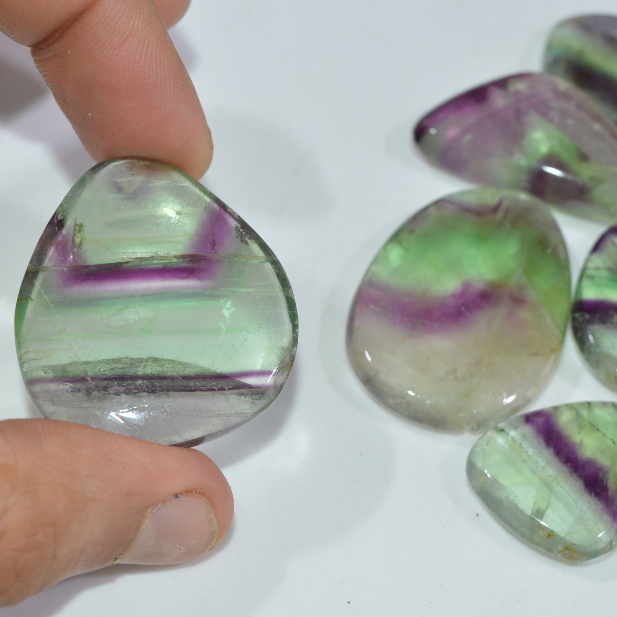 8 Pcs 456 Cts Natural Rainbow Fluorite Palm Briolette Gemstone Polish Healing Crystal For Jewelry Making 45x30 27x22mm 15078