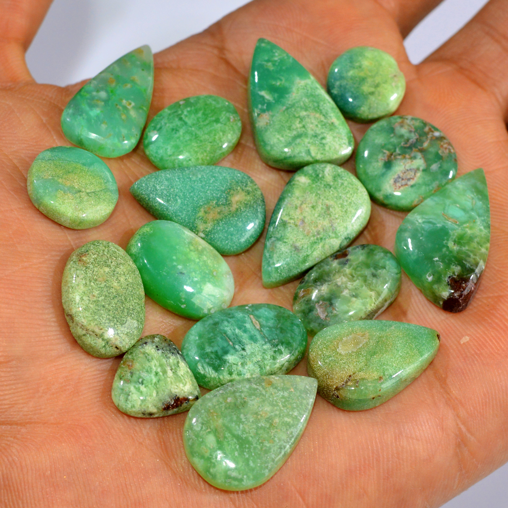 16Pcs 130Cts Natural Chrysoprase Cabochon Loose Gemstone Lot Mixed Shapes Sizes Healing Crystal For Jewelry Making 25x10 11x10mm 15958