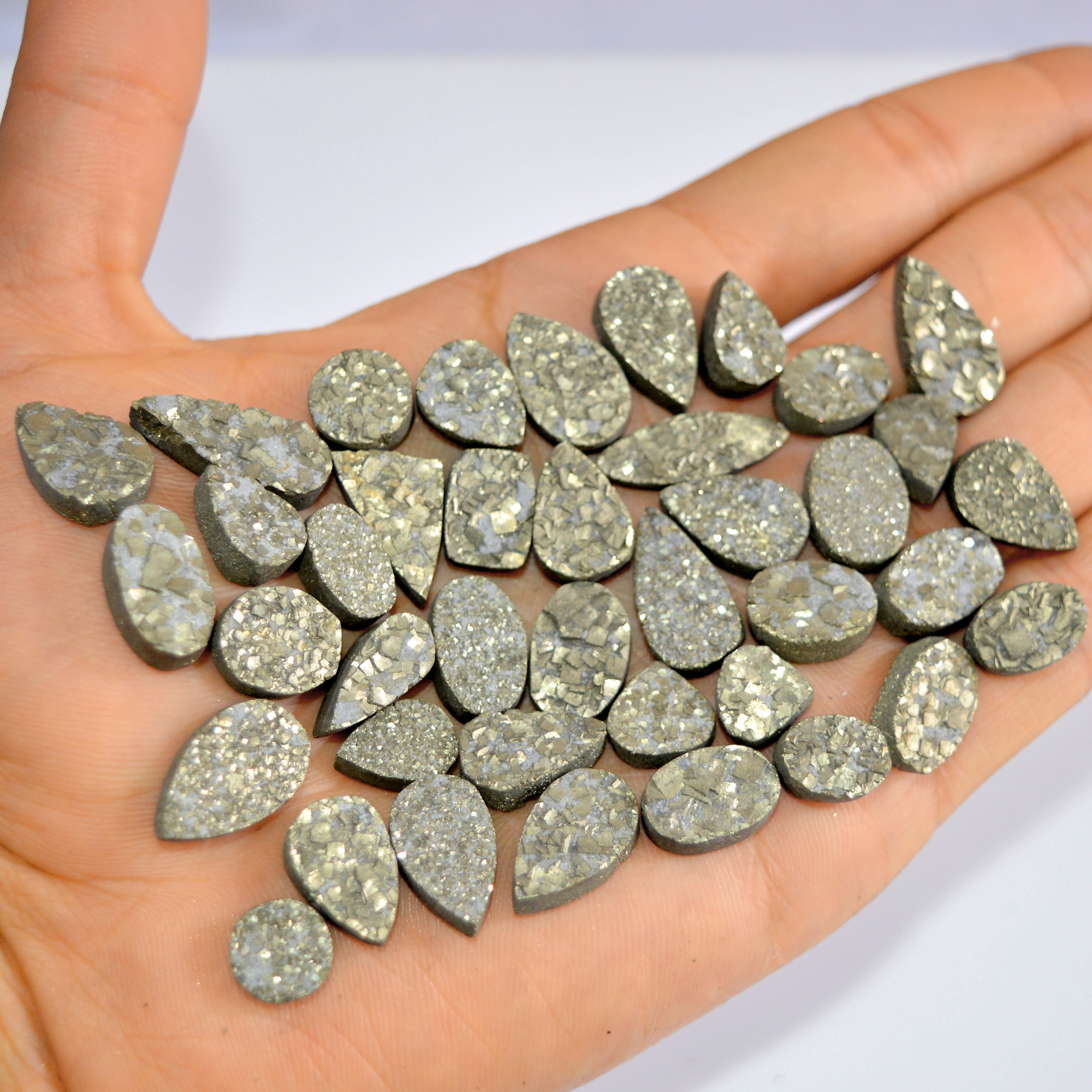 40 Pcs 497 Cts Natural Pyrite Druzy Loose Gemstone Lot Healing Crystal For Jewelry Making Semi-Precious Gemstones 20x8 10x10mm 16182