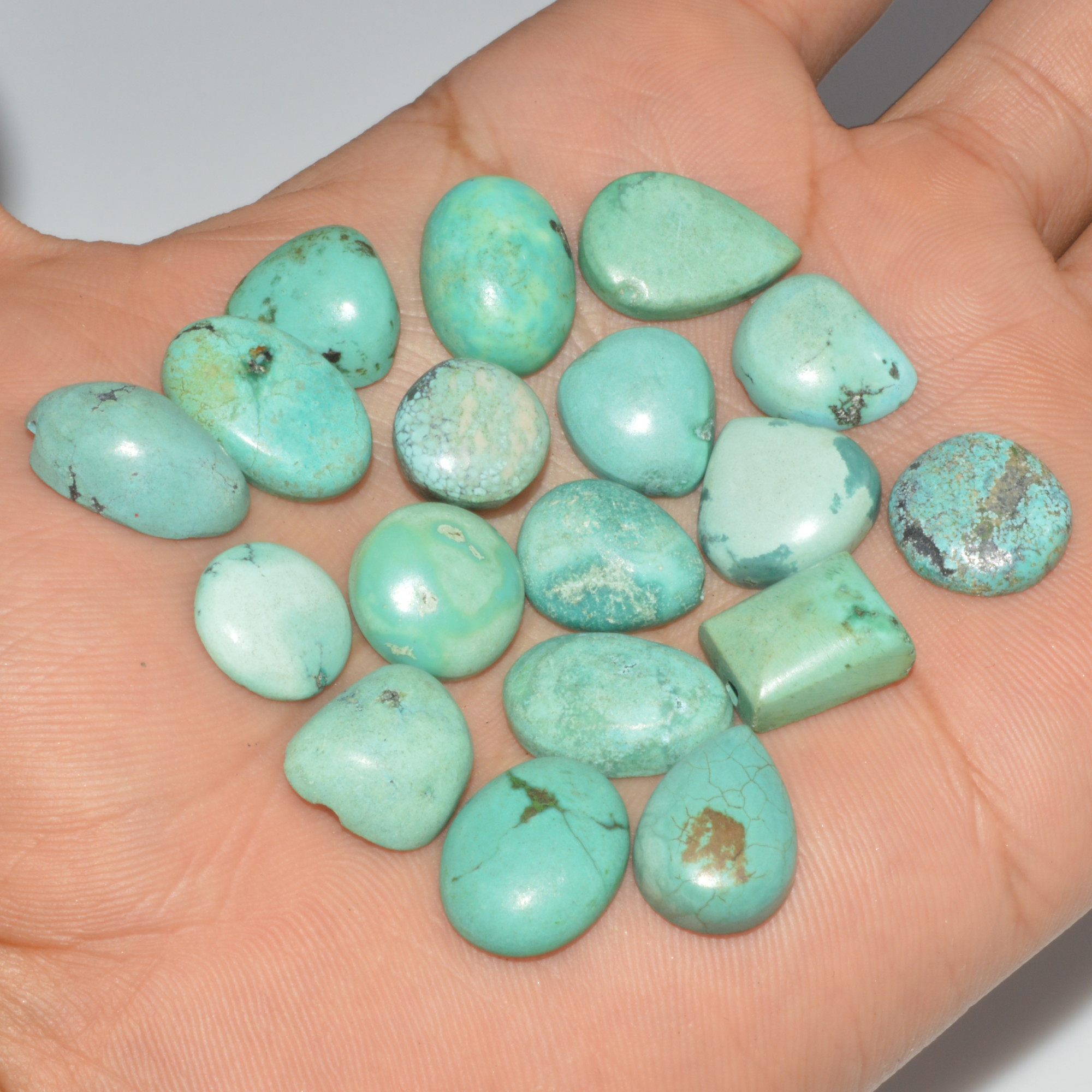 18Pcs 117Cts Natural Tibetan Turquoise Cabochon Gemstone Lot15x10 10x10mm 16365