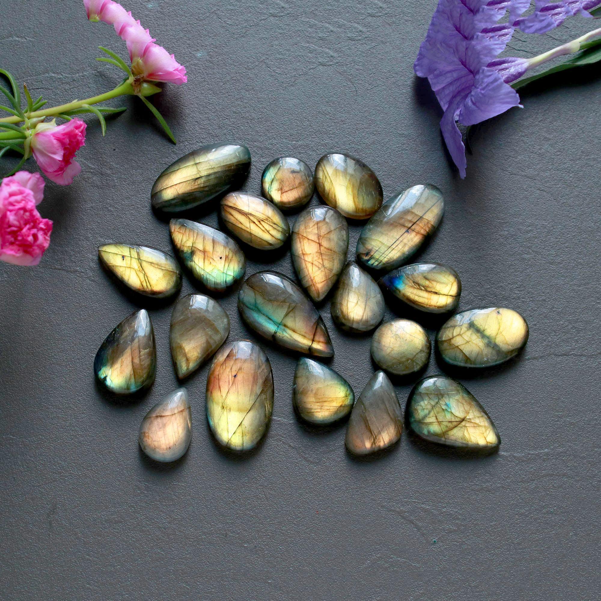 20Pcs 245Ct Natural Labradorite Cabochon Loose Gemstone Lot Mixed Shapes Sizes Healing Crystal For Jewelry Making 24x14 10x10mm 16527