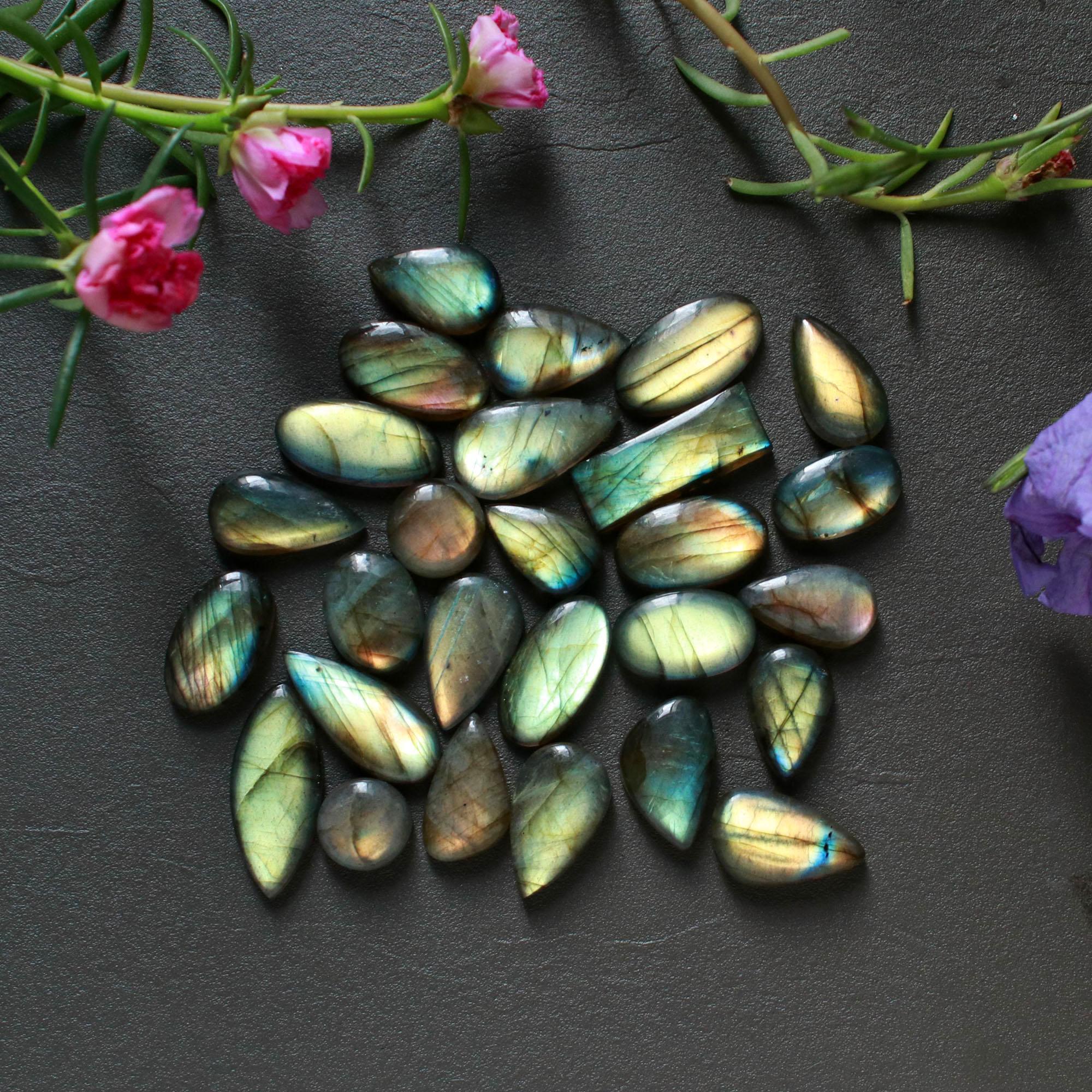 26Pcs 206Ct Natural Labradorite Cabochon Loose Gemstone Lot Mixed Shapes Sizes Healing Crystal For Jewelry Making 25x10 10x10mm 16535