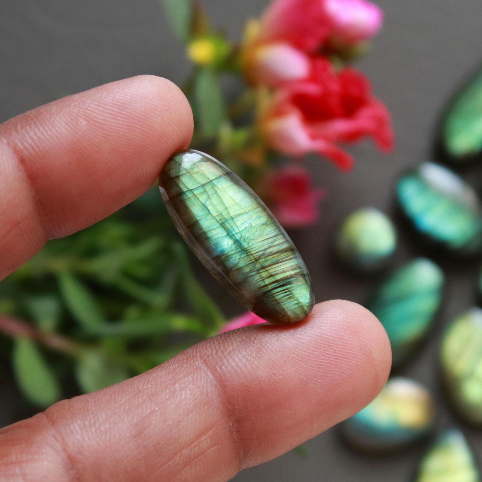 28Pcs 230Ct Natural Labradorite Cabochon Loose Gemstone Lot Mixed Shapes Sizes Healing Crystal For Jewelry Making 30x10 9x9mm 16538