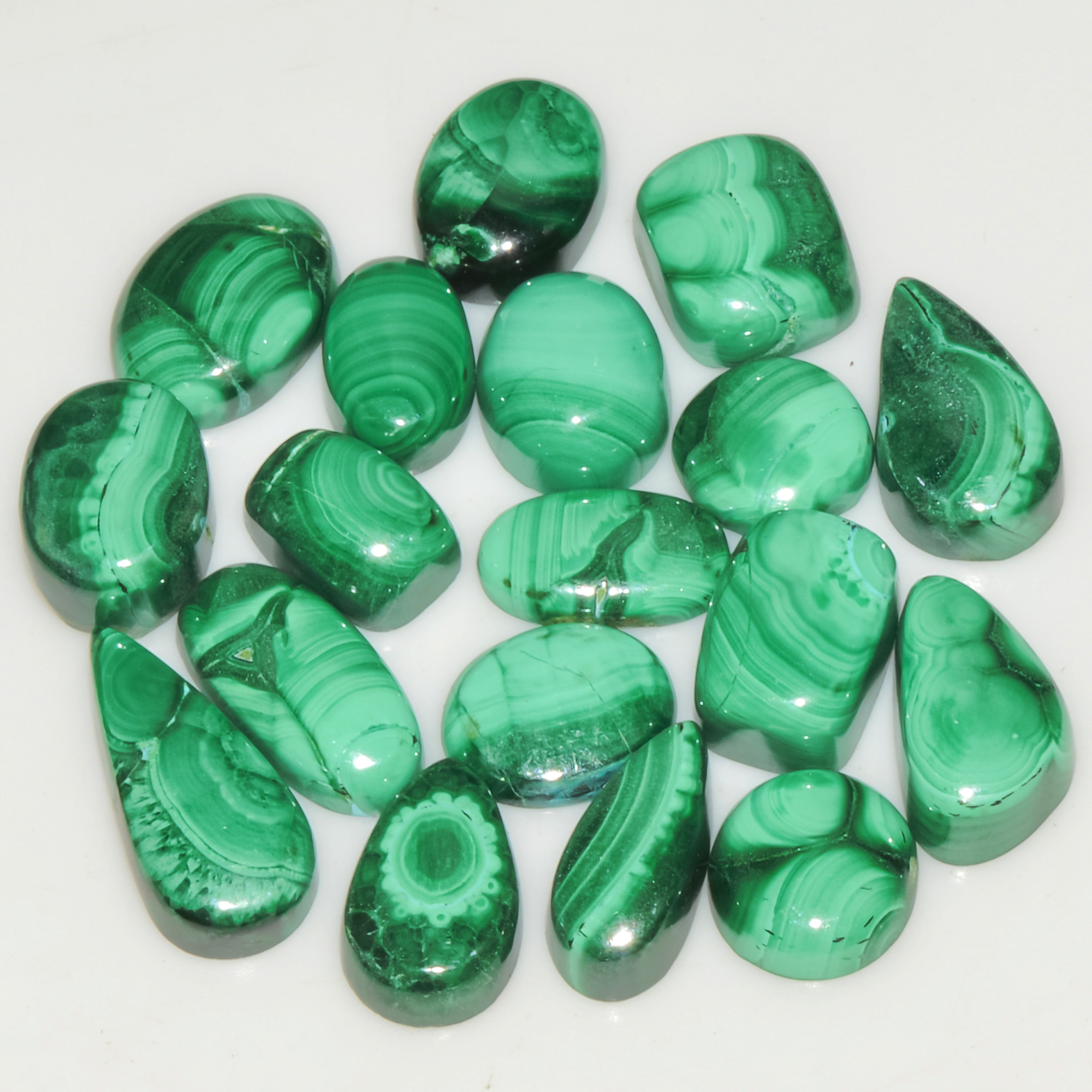 18Pcs 89Cts Natural Green Malachite Loose Cabochon Jewelry Making Gemstone Lot 17x9 11x6mm 18006