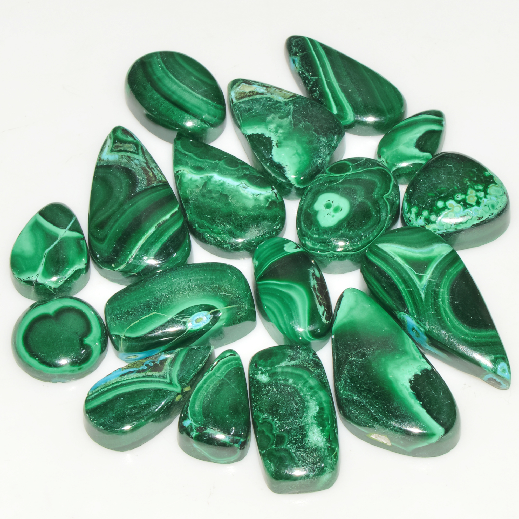 17Pcs 151Cts Natural Green Malachite Loose Cabochon Jewelry Making Gemstone Lot 22X11 11X6mm 18022