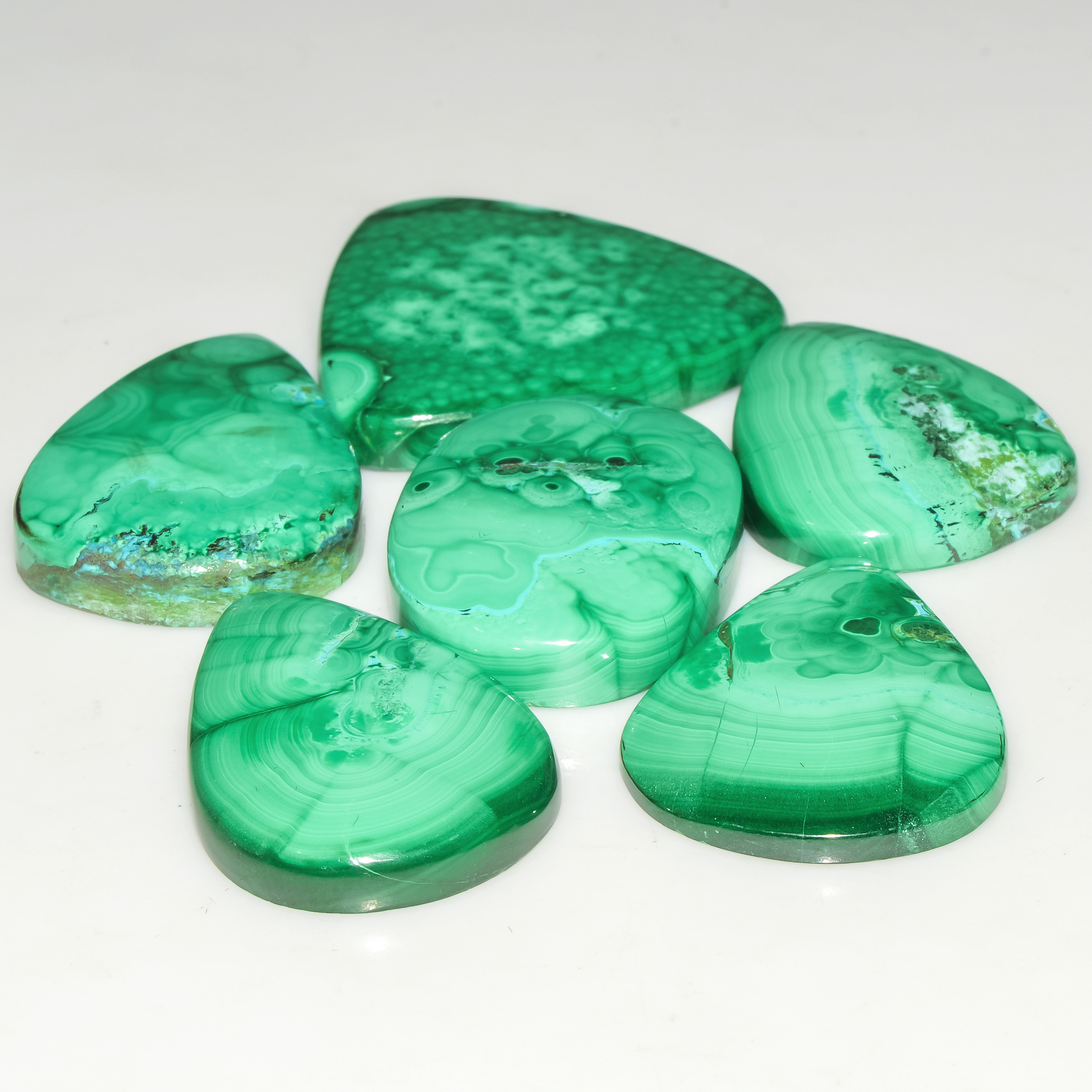 6Pcs 262Cts Natural Green Malachite Cabochon Lot Gemstone Healing Crystals Mix Shapes and Sizes 31x30 27x20mm 18049