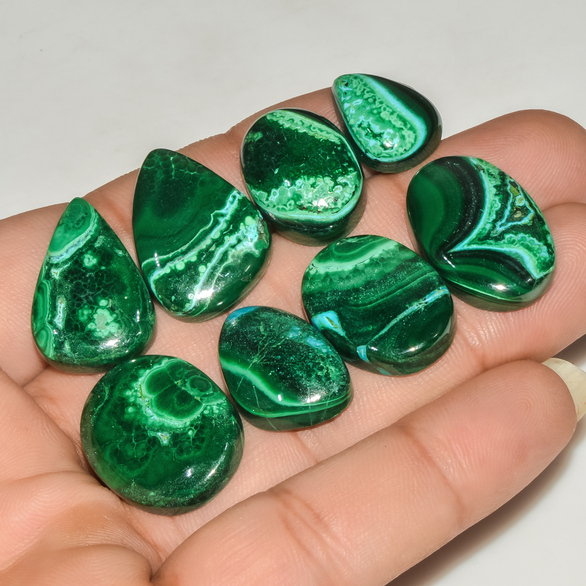 8Pcs 201Cts Natural Green Malachite Cabochon Lot Gemstone Healing Crystals Mix Shapes and Sizes 24x15 15x10mm 18050