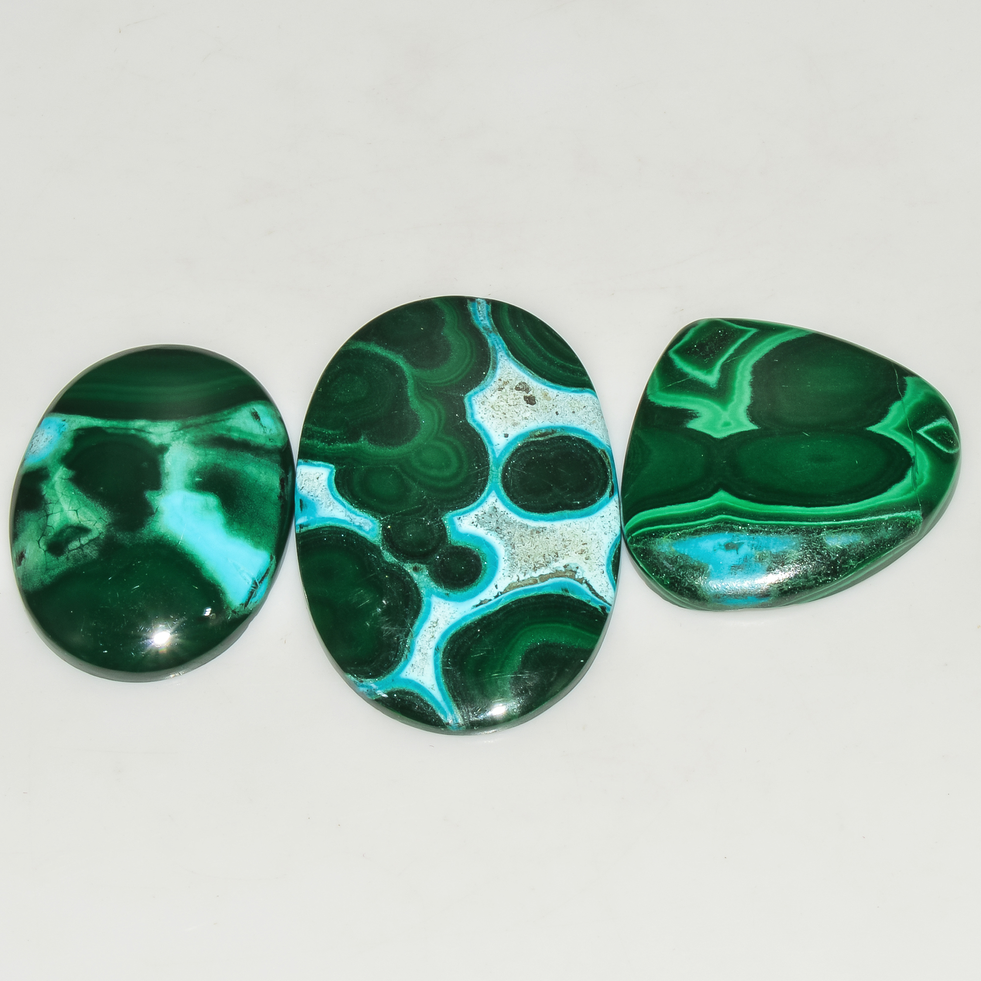 3Pcs 180Cts Natural Green Malachite Cabochon Lot Gemstone Healing Crystals Mix Shapes and Sizes 45x29 30x30mm 18056