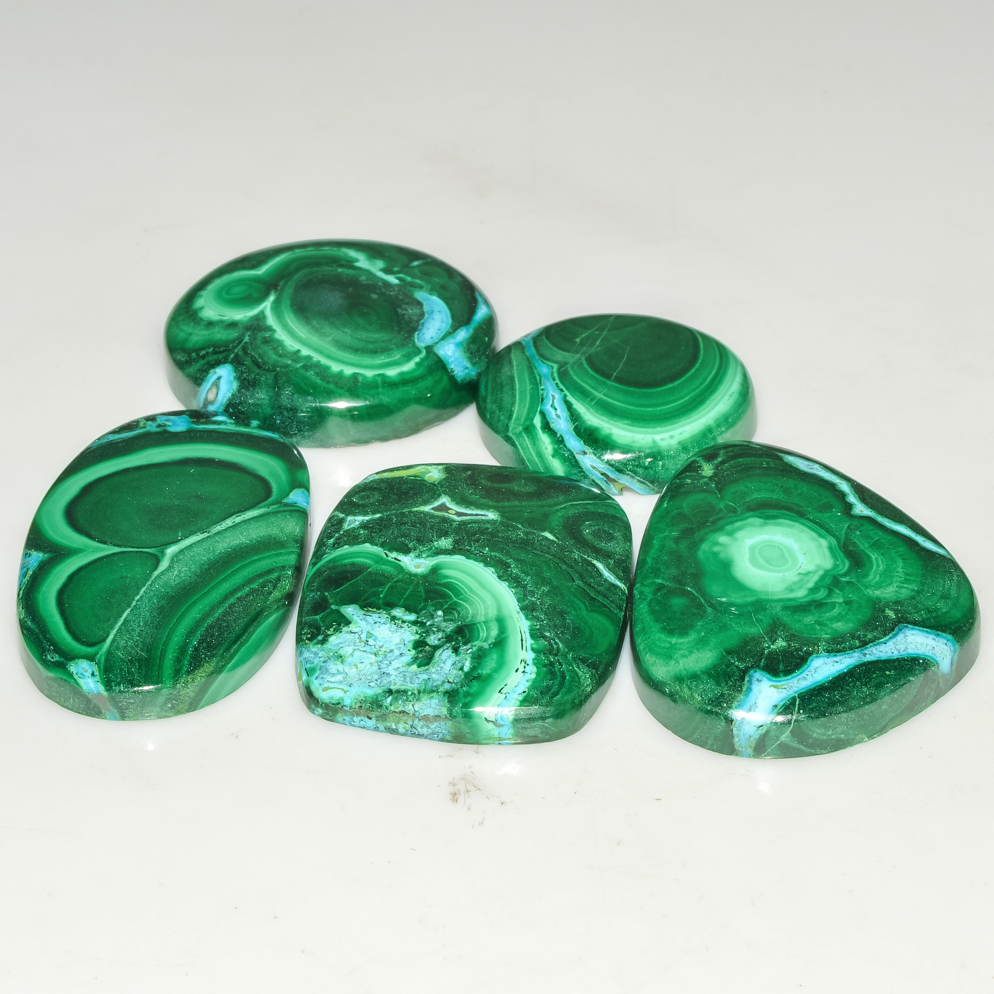 5Pcs 224Cts Natural Green Malachite Cabochon Lot Gemstone Healing Crystals Mix Shapes and Sizes 35x19 20x20mm 18057