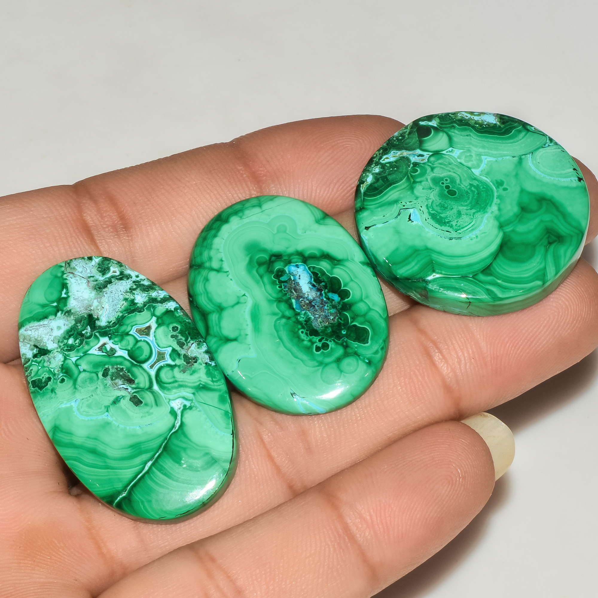 3Pcs 150Cts Natural Green Malachite Cabochon Lot Gemstone Healing Crystals Mix Shapes and Sizes 40x23 30x30mm 18058