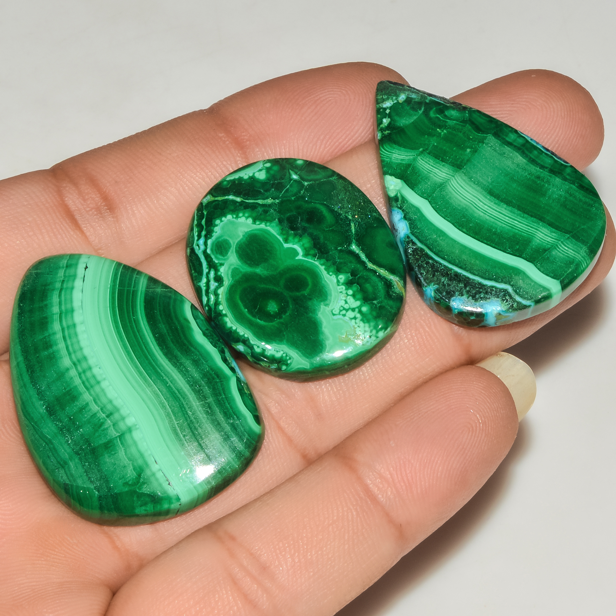 3Pcs 198Cts Natural Green Malachite Cabochon Lot Gemstone Healing Crystals Mix Shapes and Sizes 40x26 30x25mm 18059