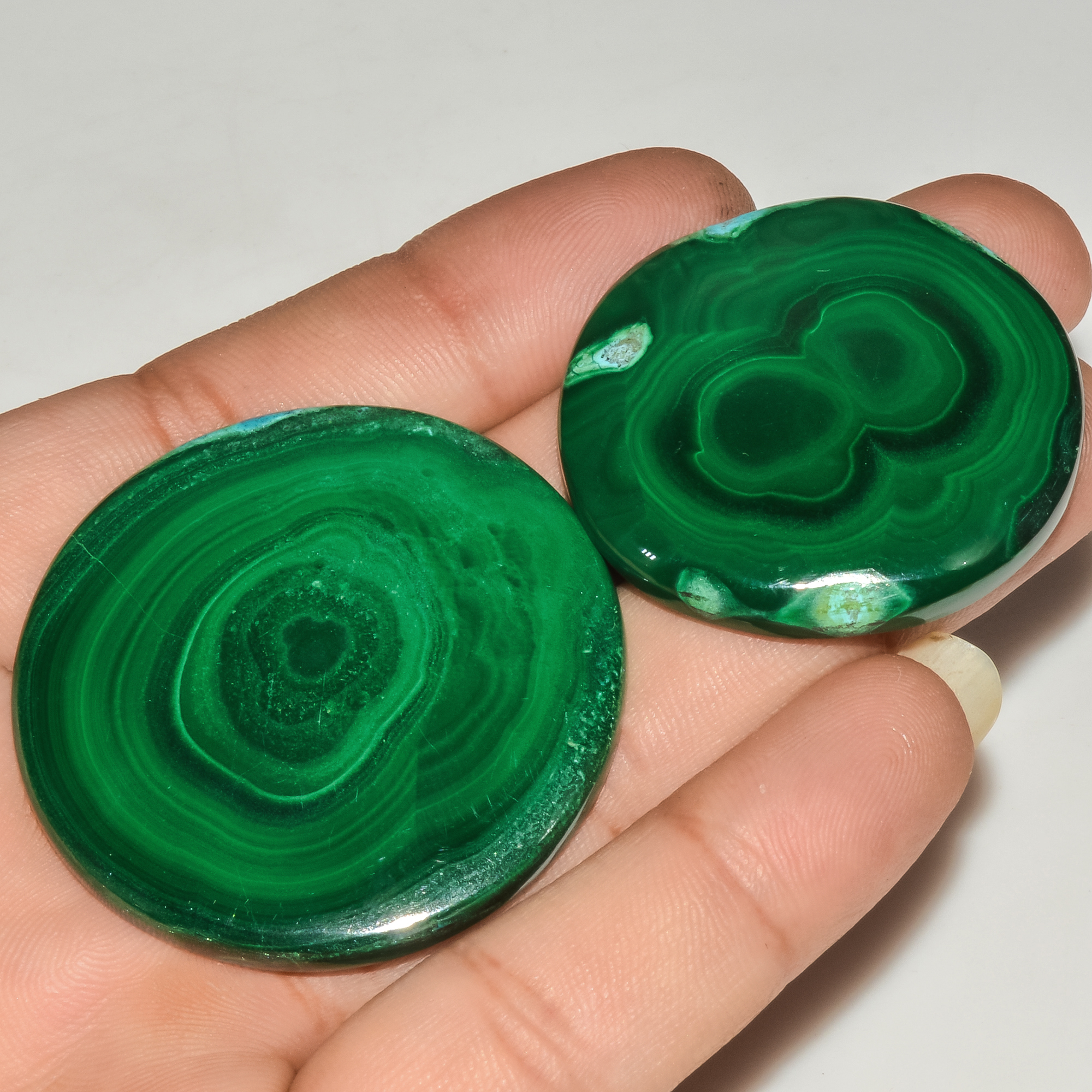 2Pcs 252Cts Natural Green Malachite Cabochon Lot Gemstone Healing Crystals Mix Shapes and Sizes 45x45 38x38mm 18060