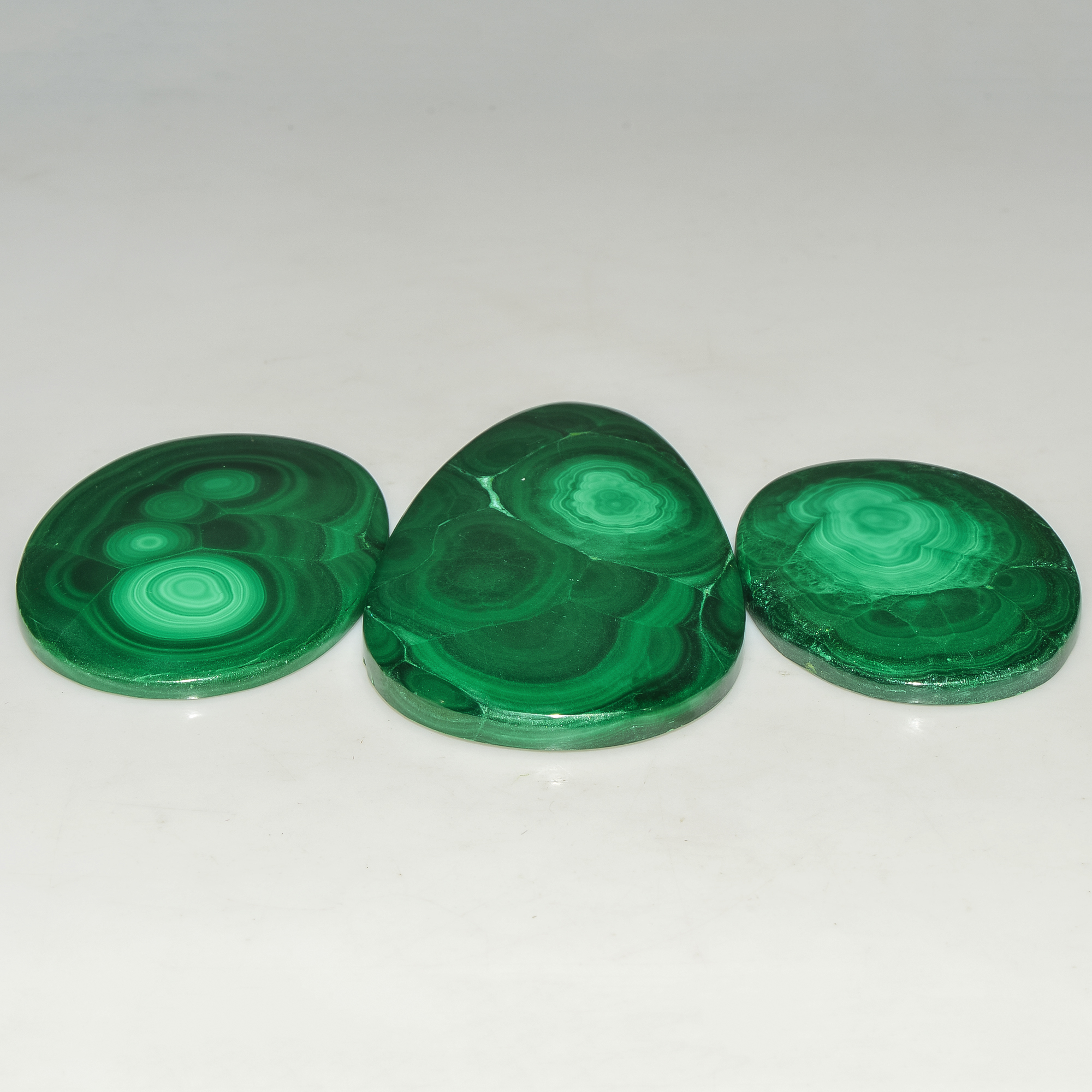 3Pcs 280Cts Natural Green Malachite Cabochon Lot Gemstone Healing Crystals Mix Shapes and Sizes 56x30 38x28mm 18062