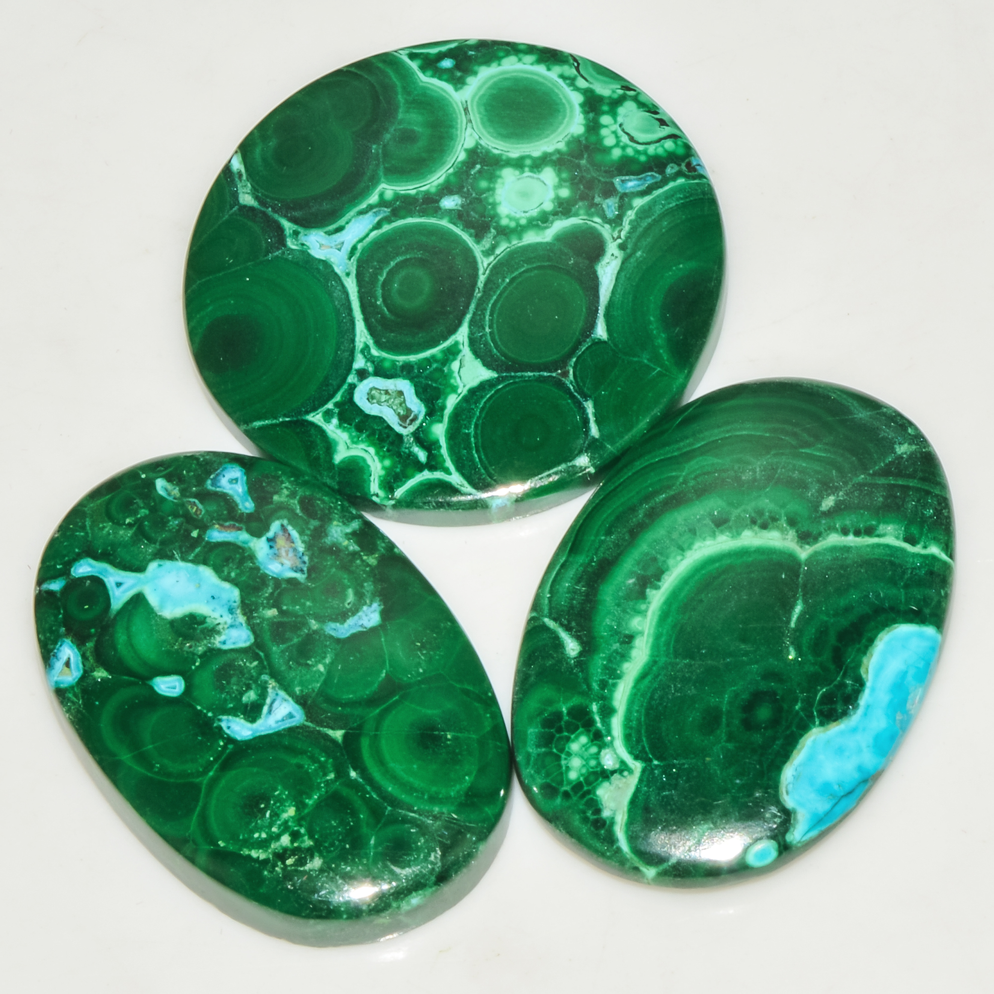 3Pcs 200Cts Natural Green Malachite Cabochon Lot Gemstone Healing Crystals Mix Shapes and Sizes 35x22 34x34 mm 18064