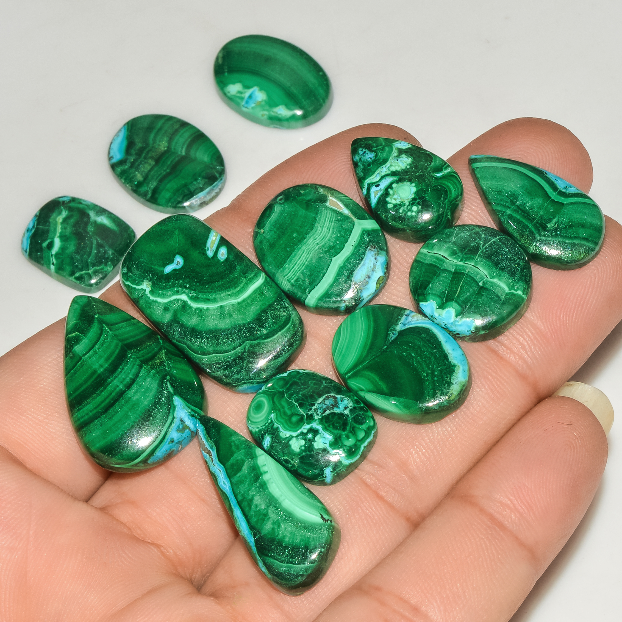 12Pcs 215Cts Natural Green Malachite Cabochon Lot Gemstone Healing Crystals Mix Shapes and Sizes 25x15 15x15mm 18065