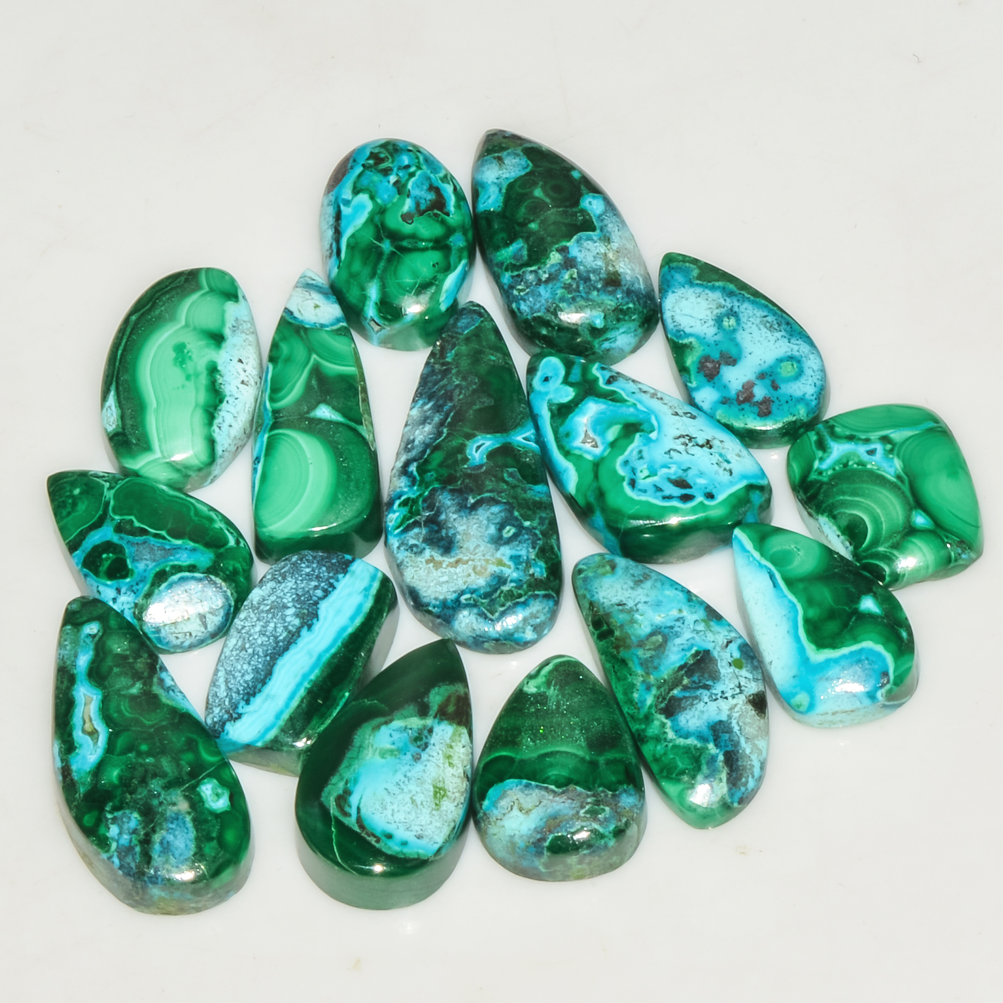 15Pcs 130Cts Malachite Gemstone Lot Natural Crystal For Healing and Reiki 25x10 15x8mm 18066