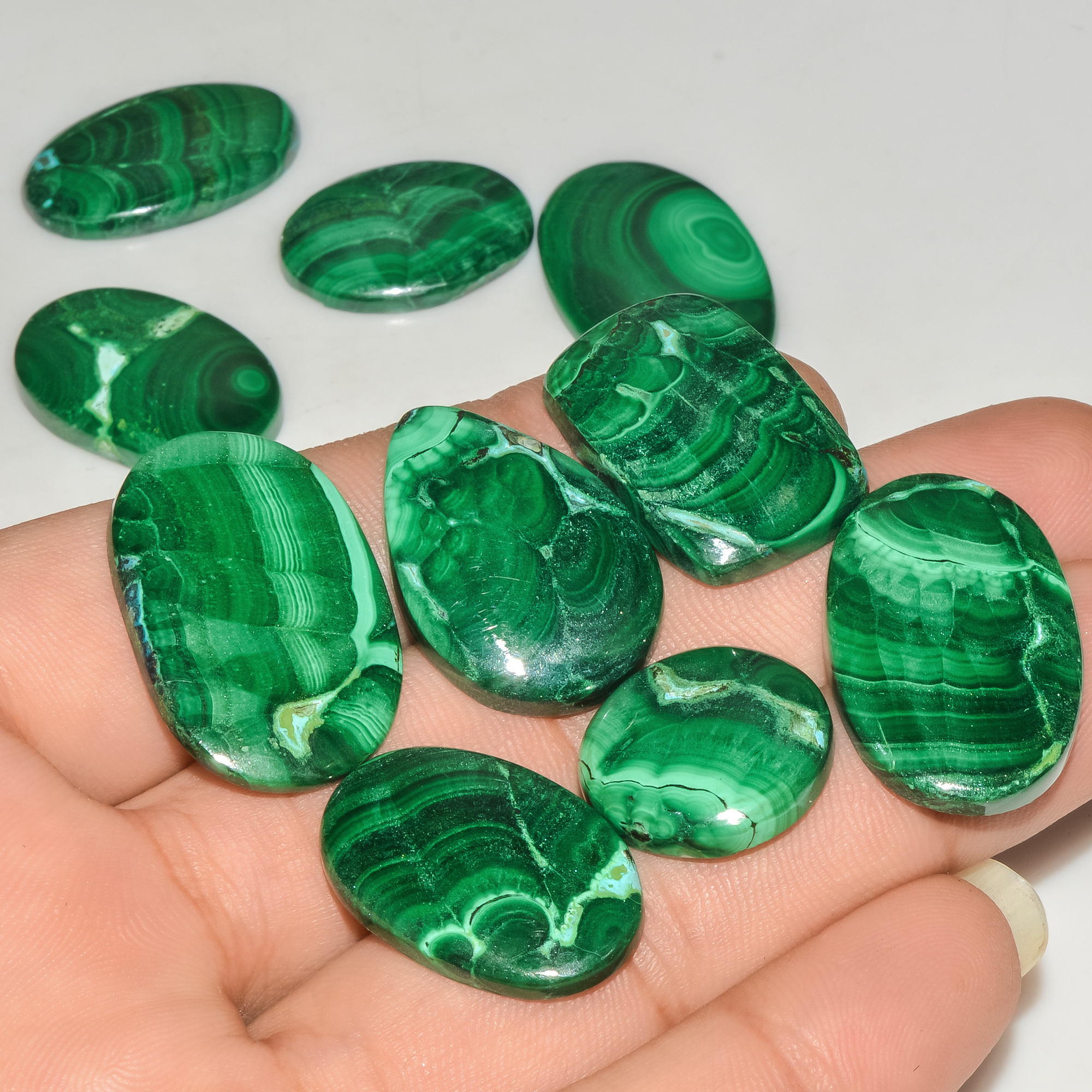 10 Pcs 240 Cts Malachite Gemstone Lot Natural Crystal For Healing and Reiki 29x19 16x16mm 18079