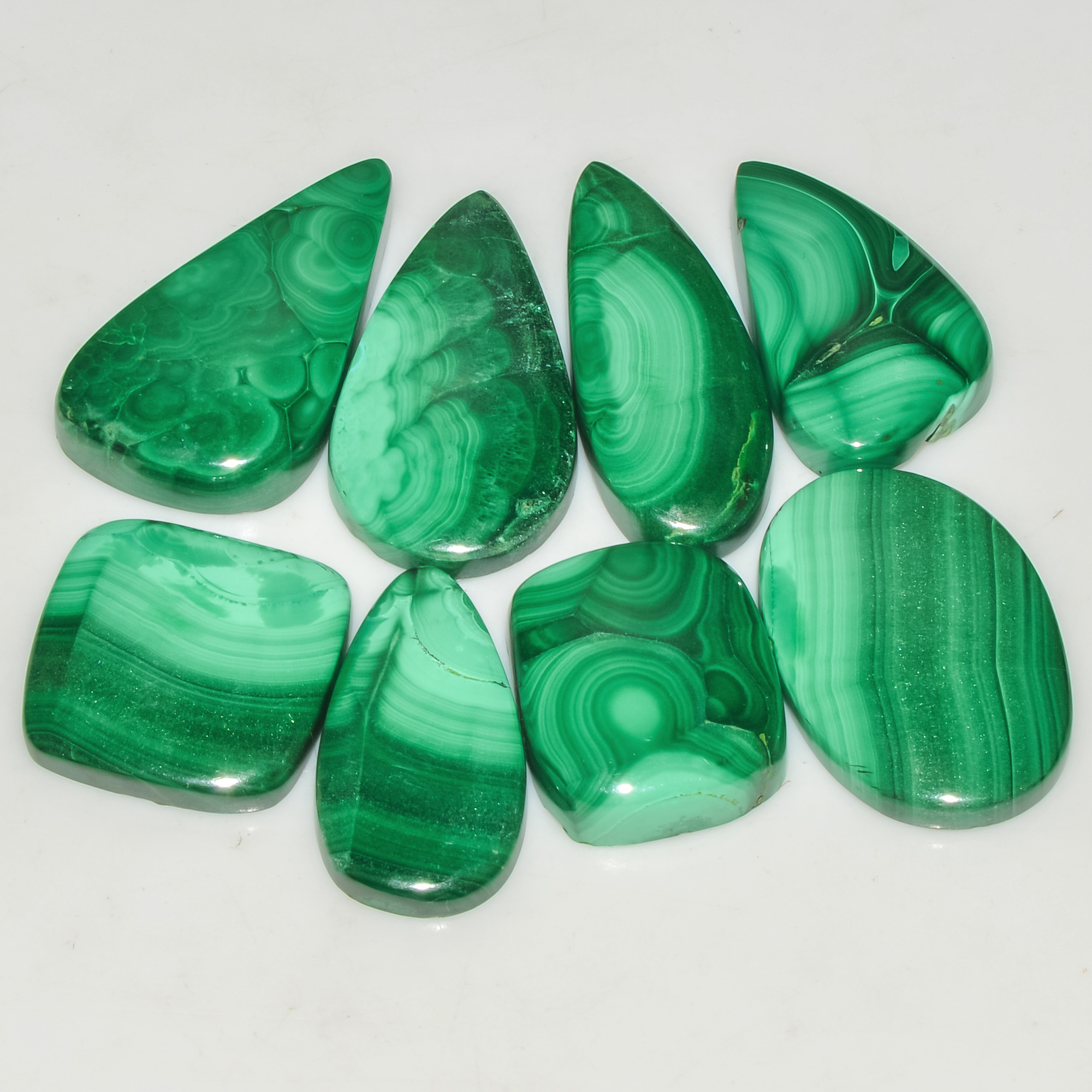 8 Pcs 177 Cts Malachite Gemstone Lot Natural Crystal For Healing and Reiki 30x10 18x15mm 18082