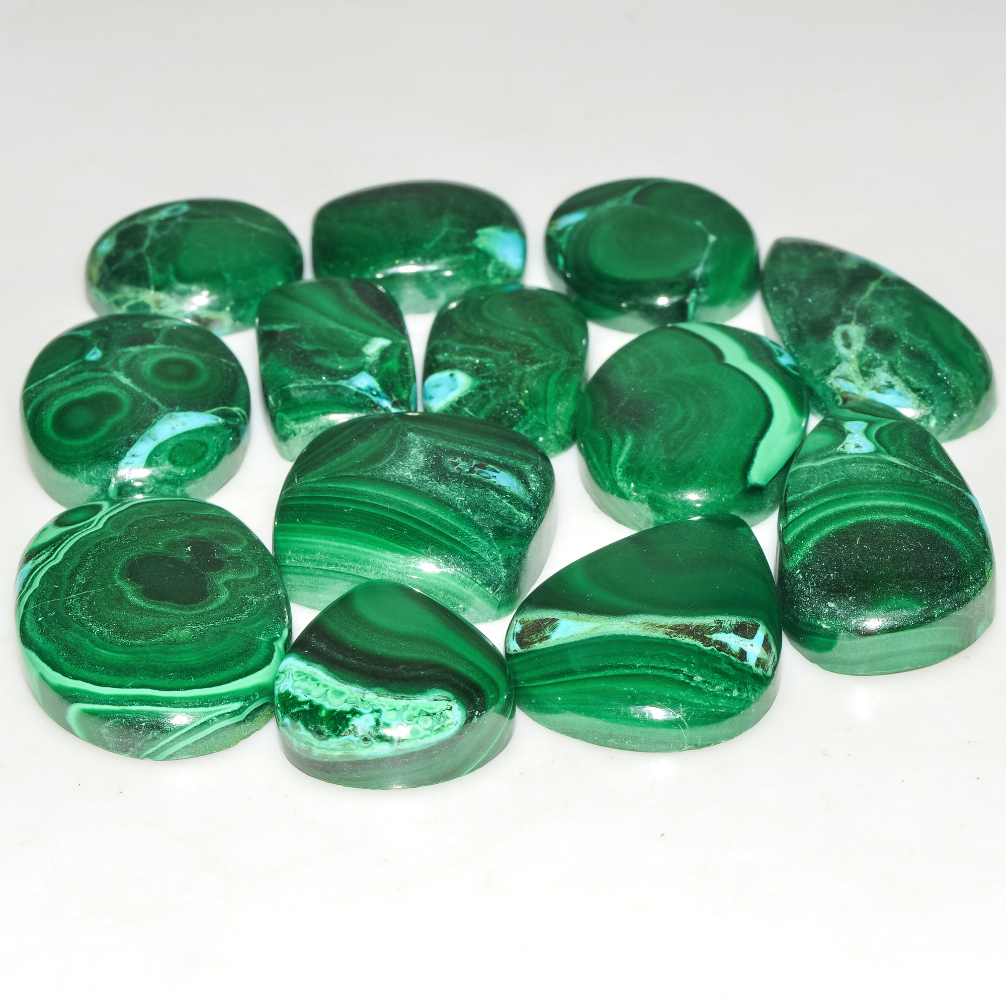13 Pcs 297 Cts Malachite Gemstone Lot Natural Crystal For Healing and Reiki 29x14 15x14mm 18085