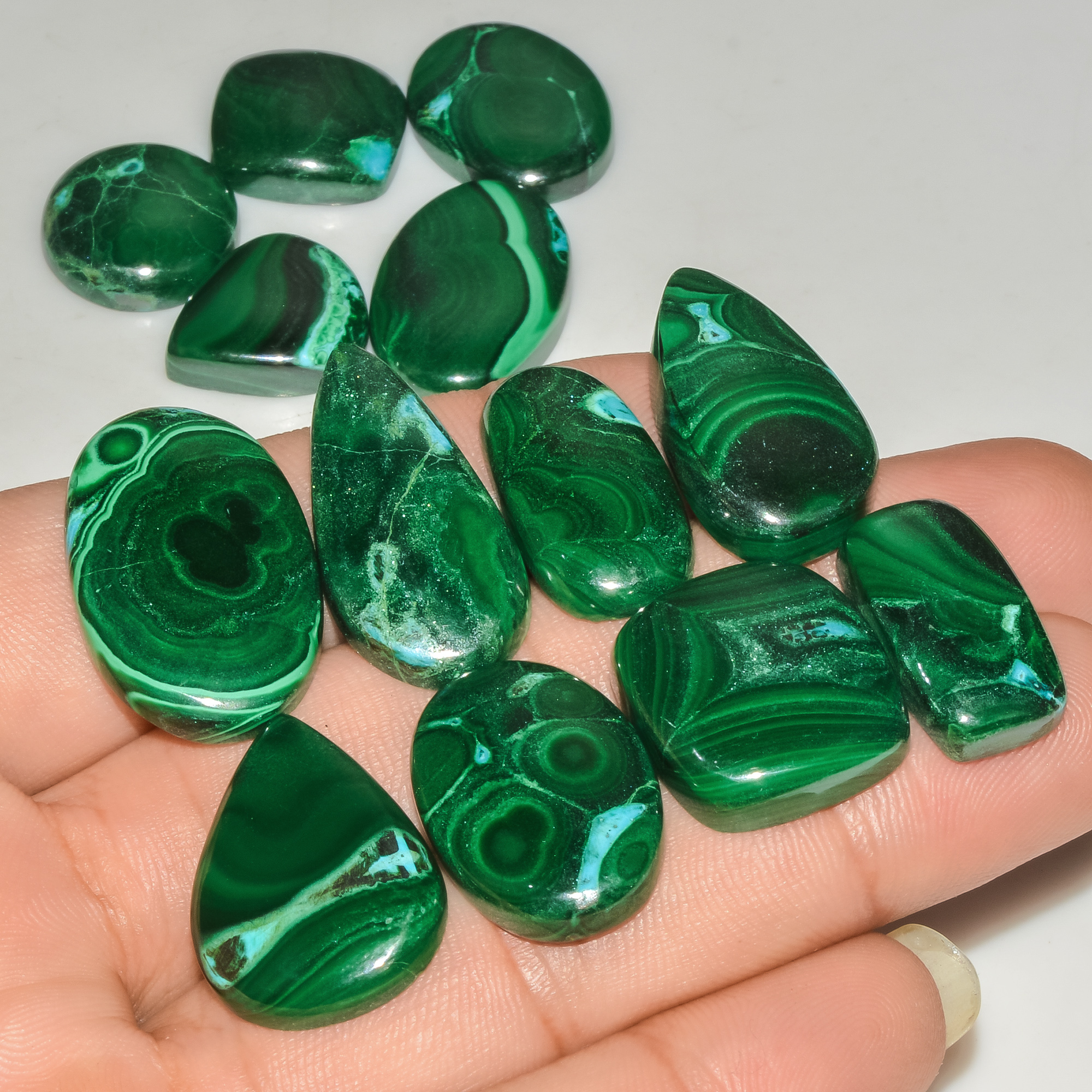 13 Pcs 297 Cts Malachite Gemstone Lot Natural Crystal For Healing and Reiki 29x14 15x14mm 18085