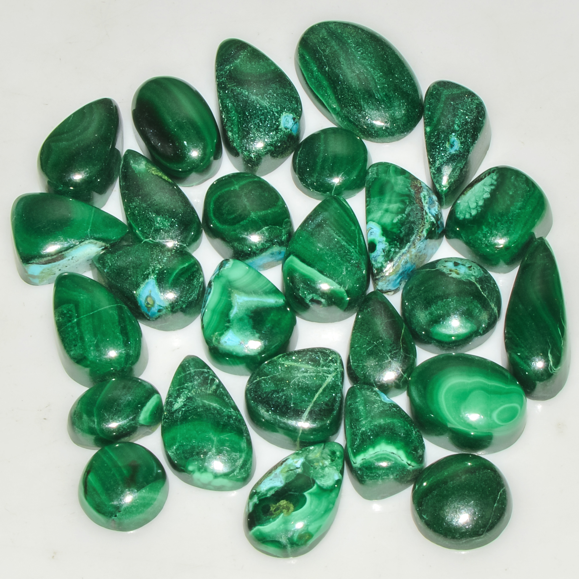 26 Pcs 108 Cts Malachite Gemstone Lot Natural Crystal For Healing and Reiki 15x9 5x5mm 18104