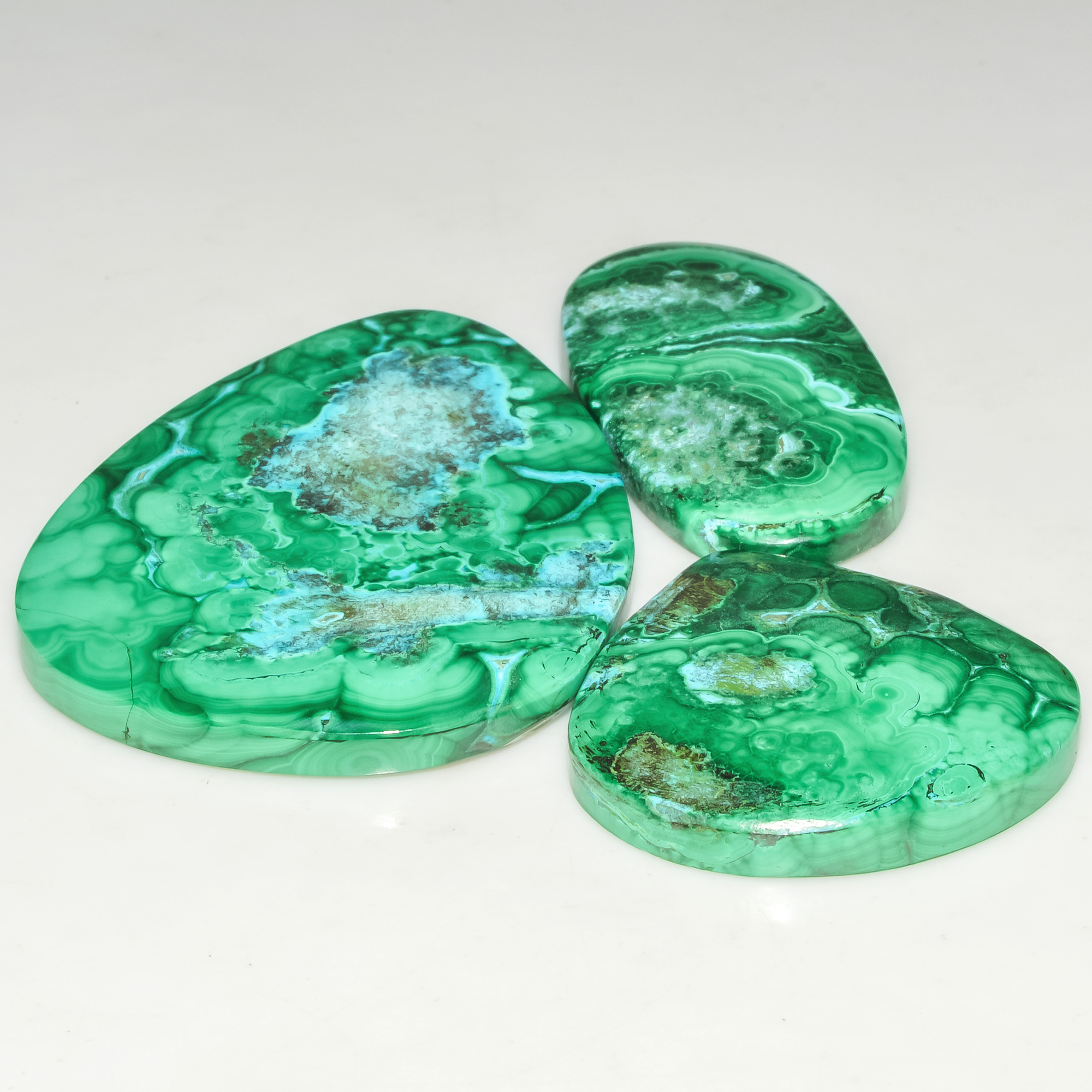 3 Pcs 302 Cts Malachite Gemstone Lot Natural Crystal For Healing and Reiki 55x41 34x34mm 18105