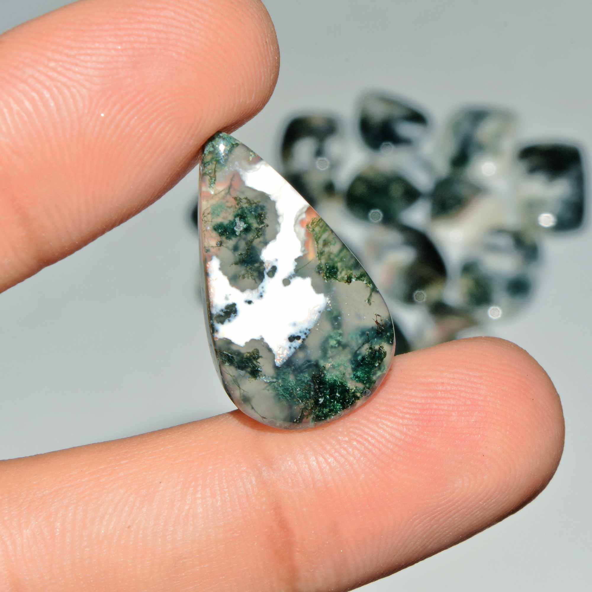 16 Pcs 197 Cts Green Moss Agate Cabochon Loose Gemstone Lot Natural Crystal For Healing and Reiki 24X14 15X13mm 18149