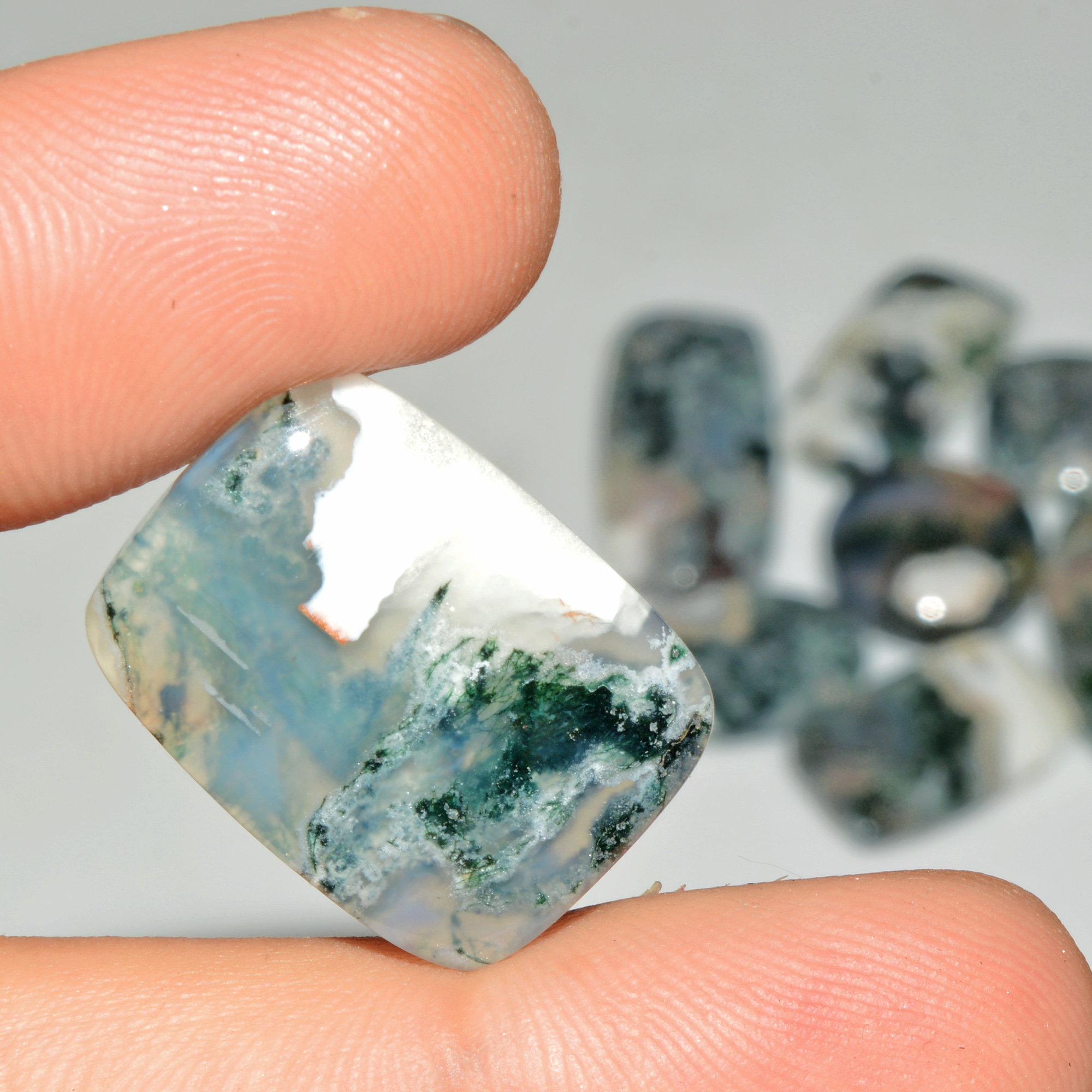 8 Pcs 189 Cts  Natural Semi-Precious Gemstone Green Moss Agate Mixed Shapes 34x15 16x15mm 18228