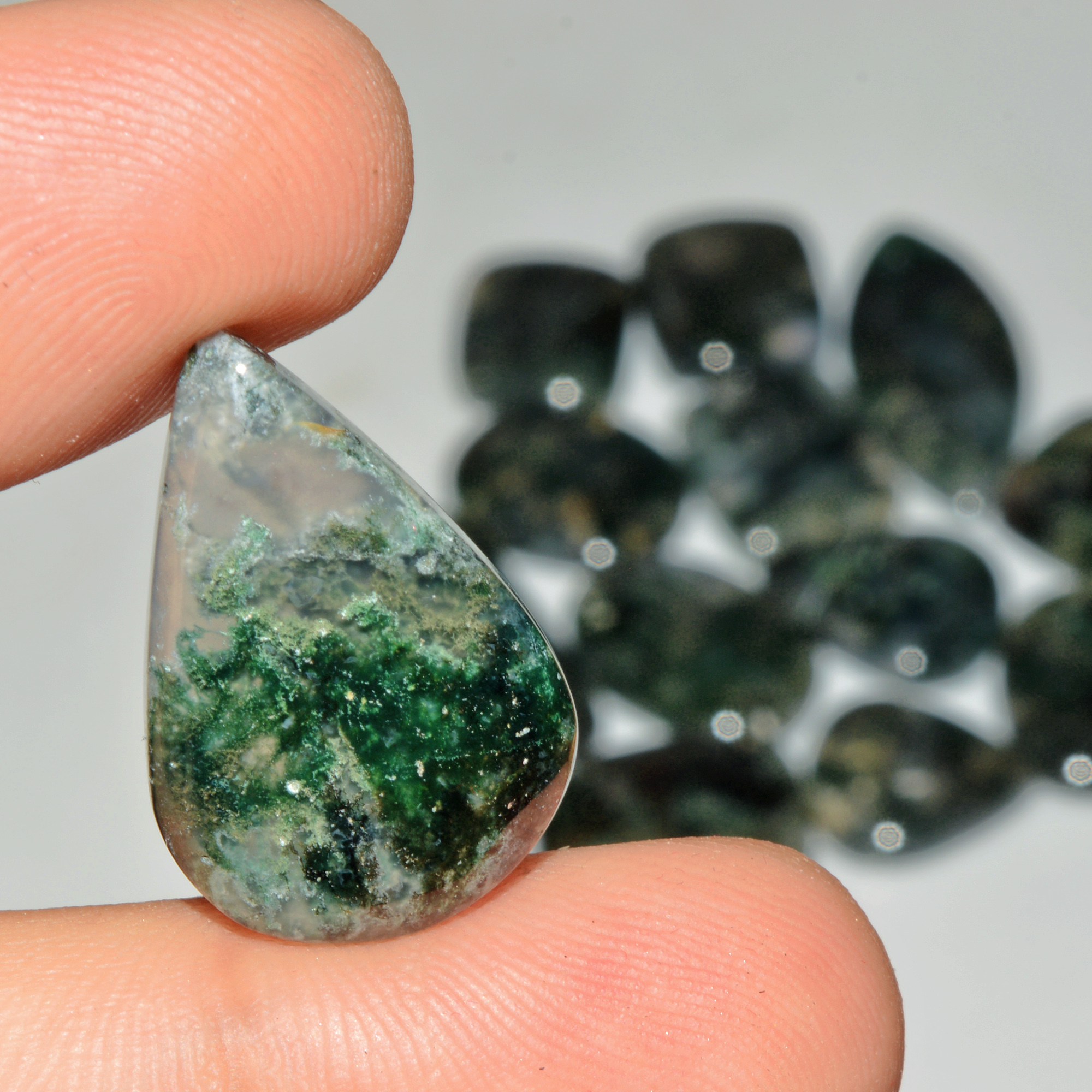 13 Pcs 212 Cts Natural Semi-Precious Gemstone Green Moss Agate Mixed Shapes 34x14 15x14mm 18231