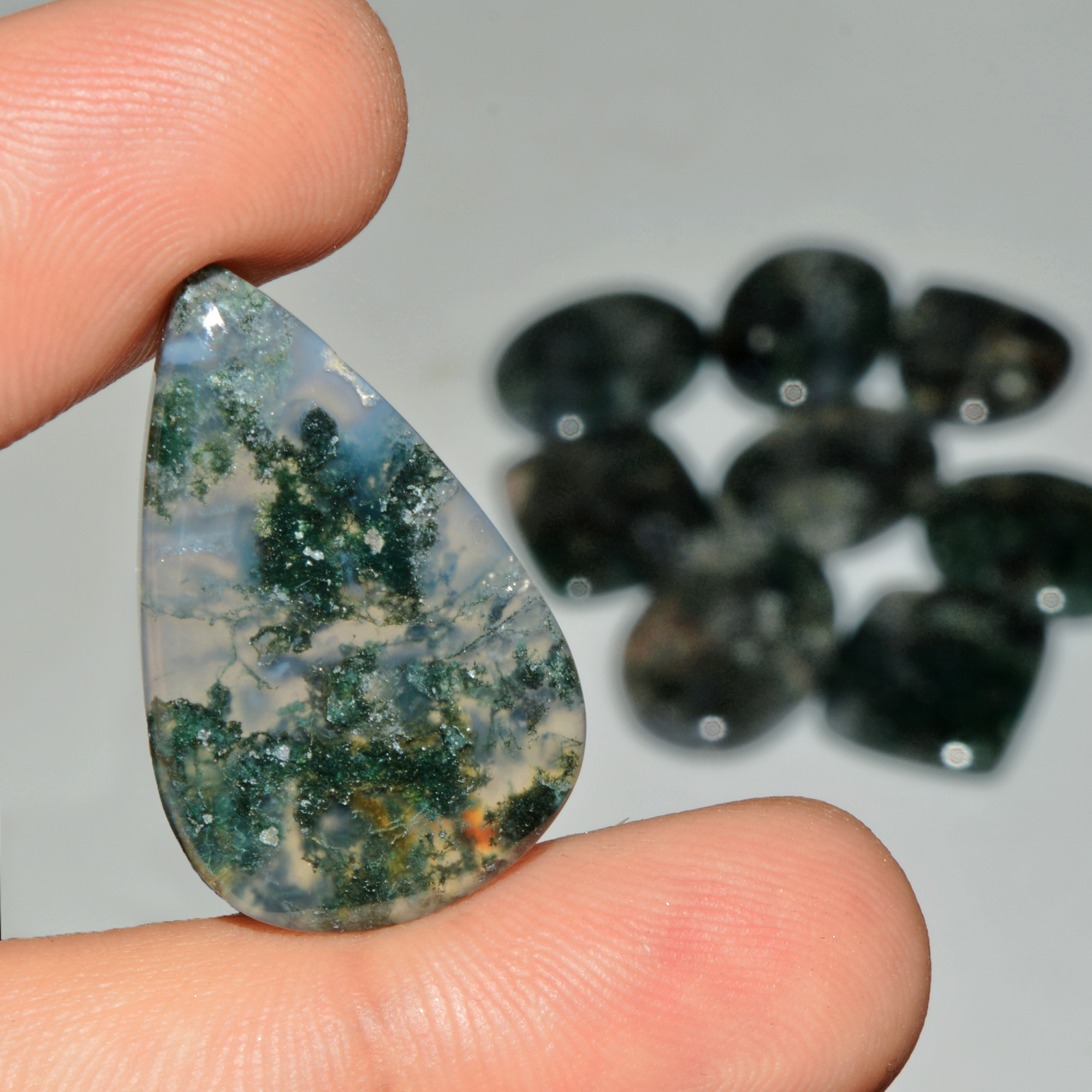 9 Pcs 184 Cts  Natural Semi-Precious Gemstone Green Moss Agate Mixed Shapes 29x18 20x19mm 18234