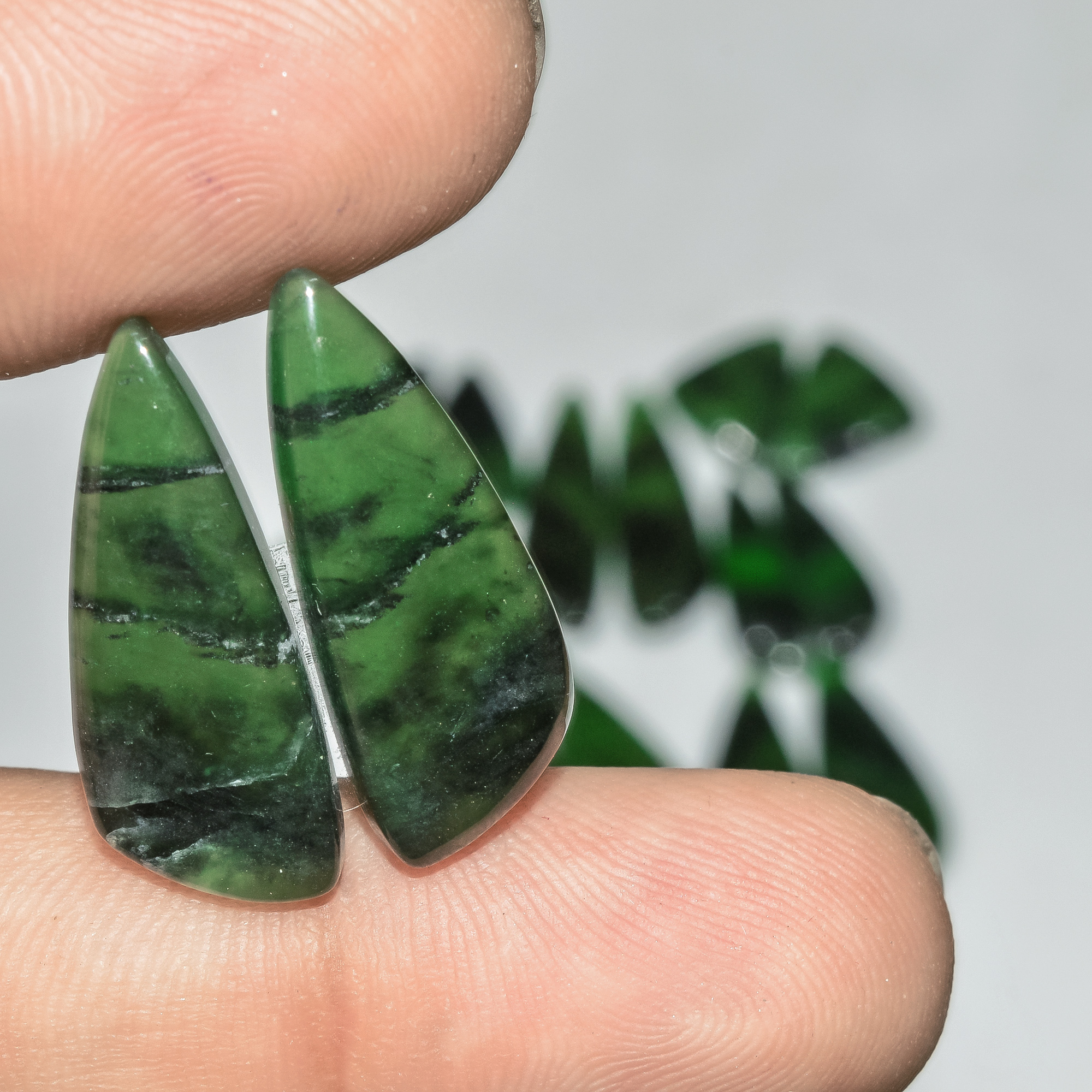 8 Pairs 124 Cts Green Serpentine Loose Cabochon Natural Matching Pairs Semi-Precious Gemstones 29x9 16x10mm 18281