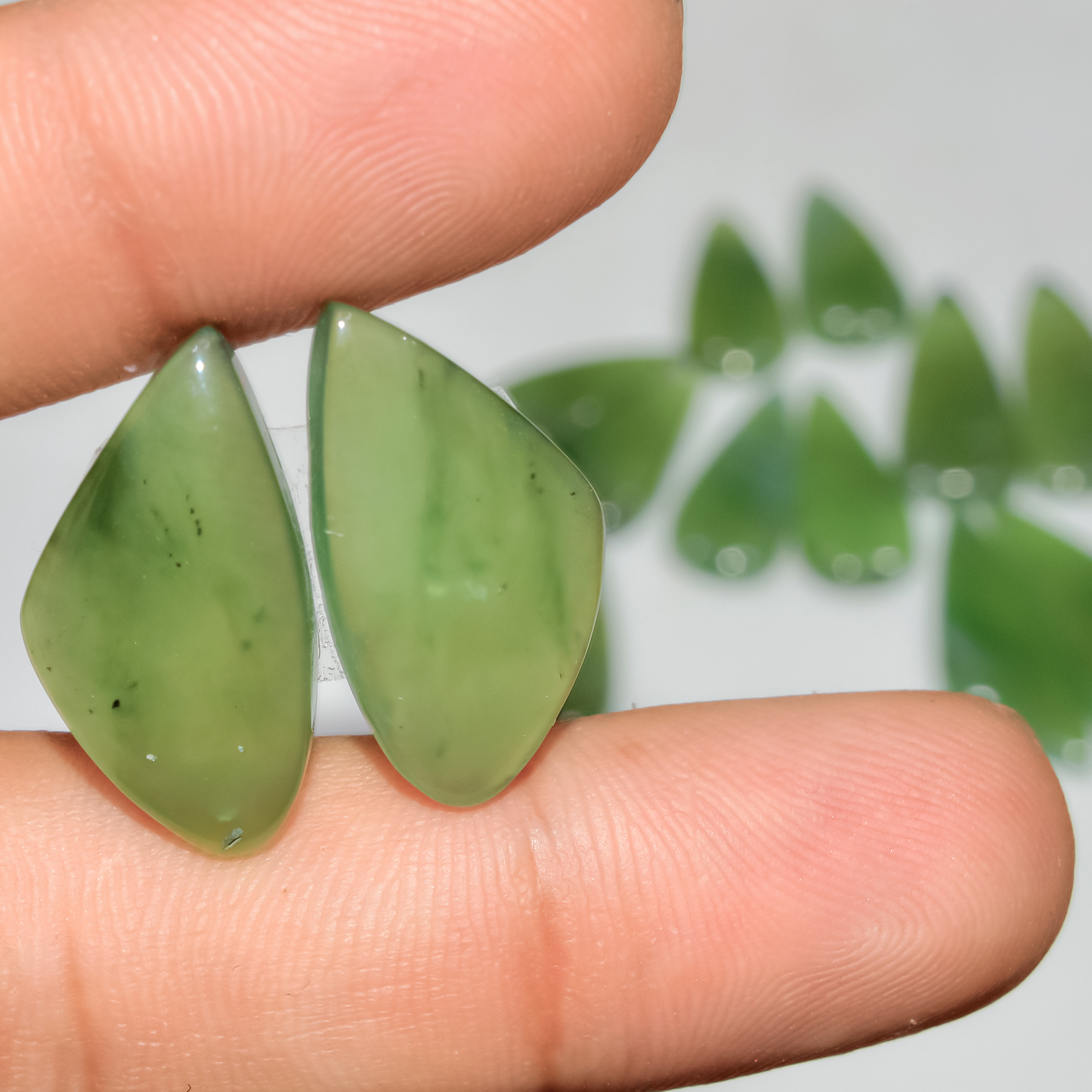 7 Pairs 122Cts Natural Green Serpentine Loose Cabochon Mixed Shapes and Size Lot 29x10 20x10mm 18308
