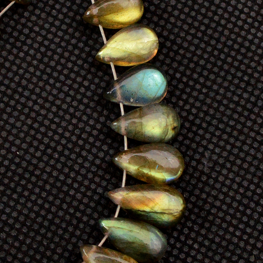 25 Pcs 70 Cts Natural Labradorite Drop Beads Side Drilled Briolette Gemstone 12x5 7x5mm 18580