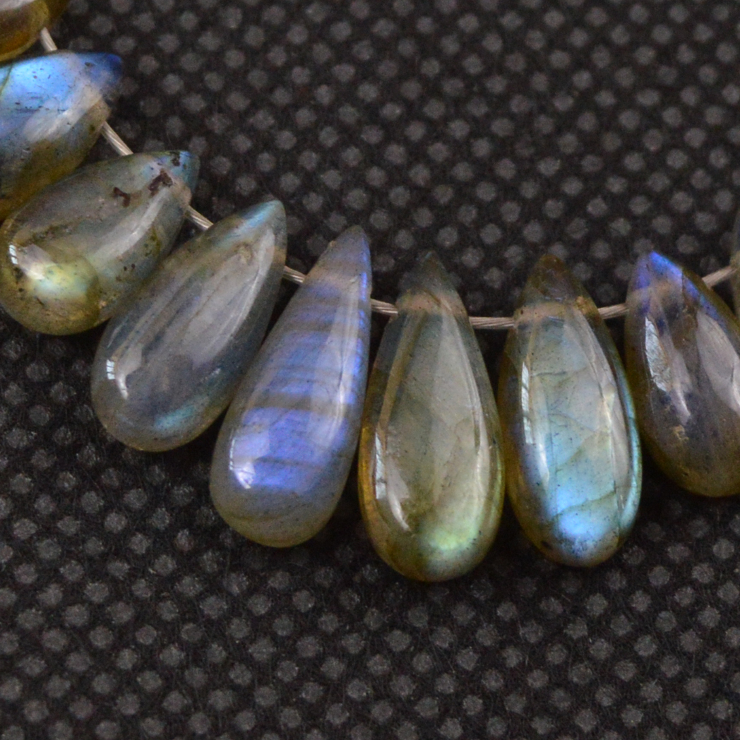 31 Pcs 60 Cts Natural Labradorite Drop Beads Side Drilled Briolette Gemstone 11x3 6x3mm 18643