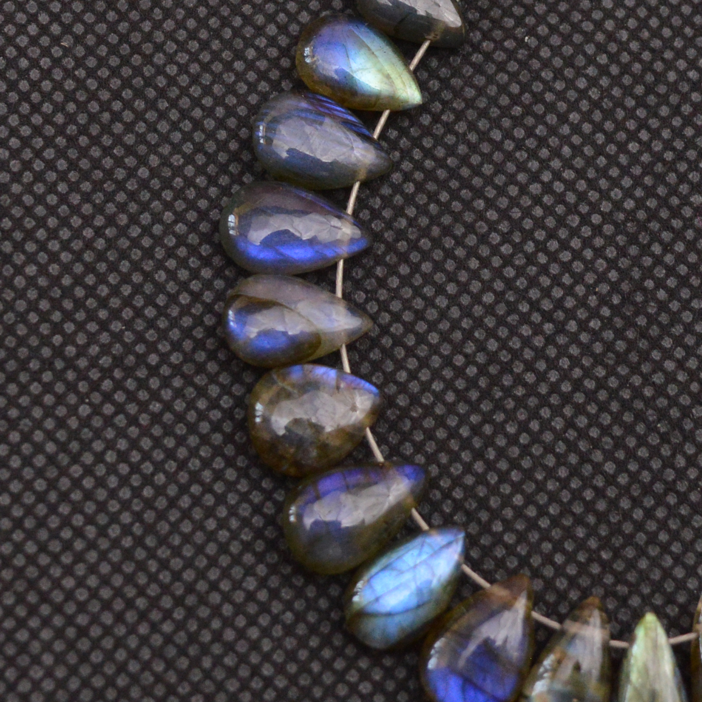 31 Pcs 86 Cts Natural Labradorite Side Drill Tear Drop Briolette Healing Crystal 15x5 8x4mm 18670