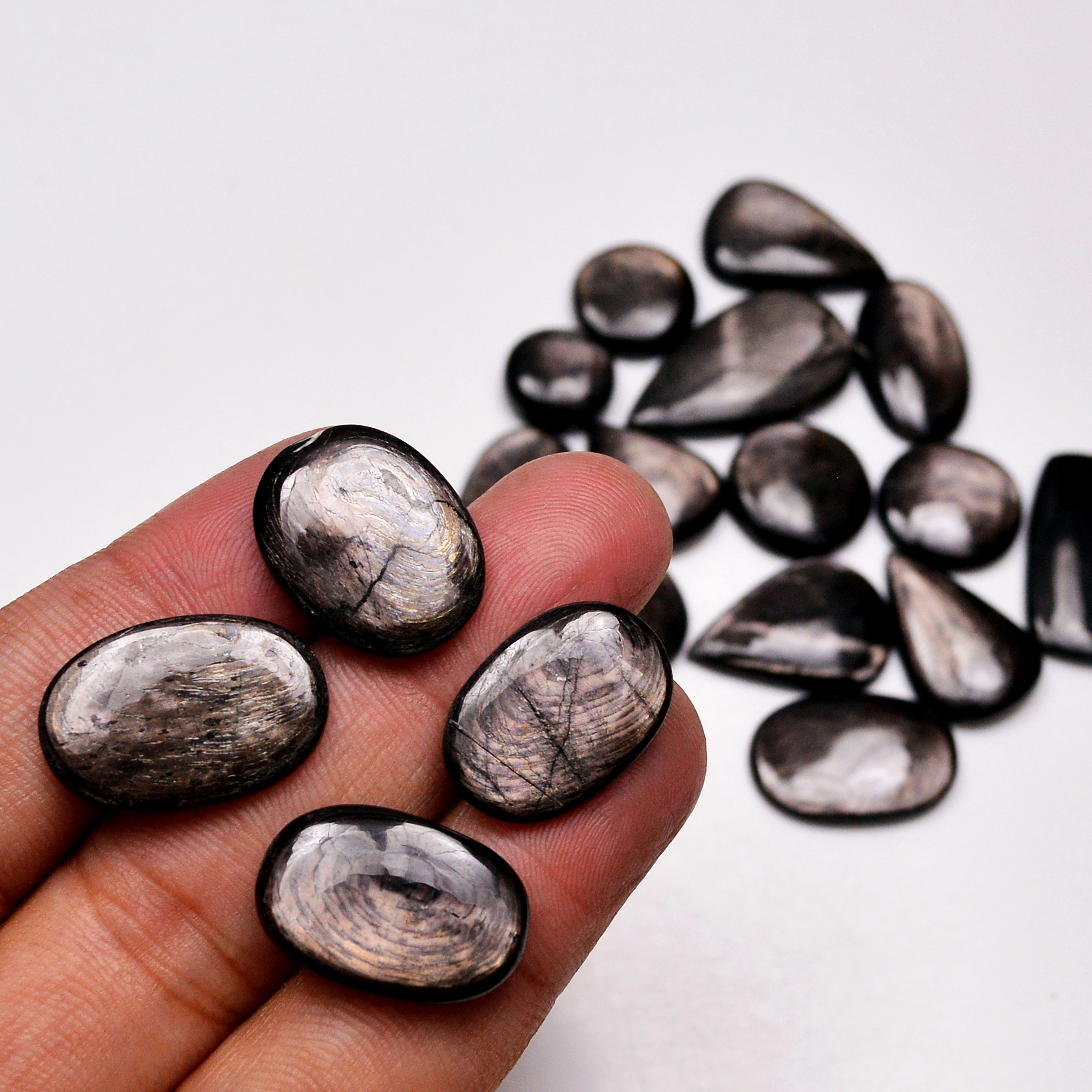 18 Pcs 207 Cts Natural Hypersthene Gemstone Cabochon Lot 28X15 12X12mm 18928