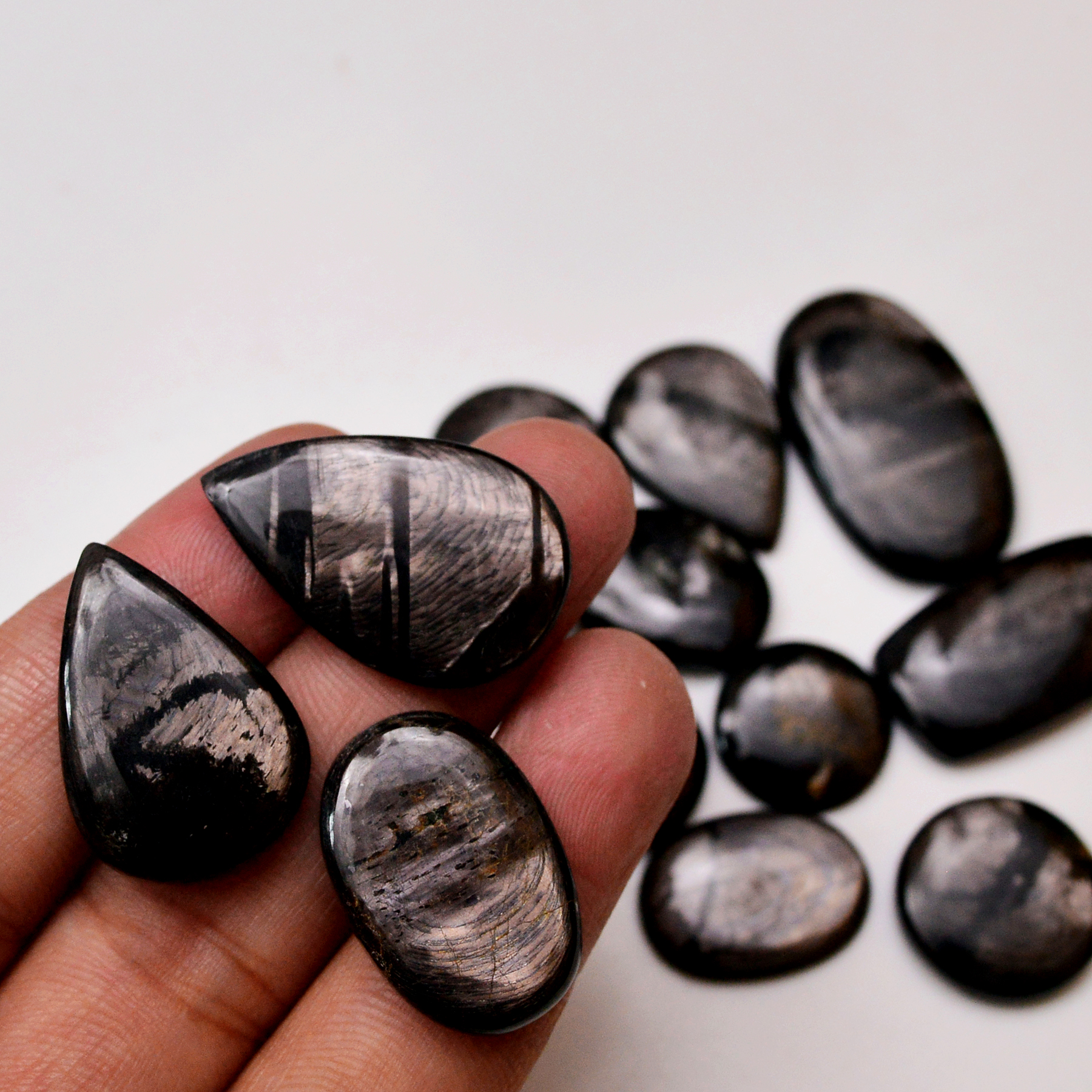 13 Pcs 260 Cts Natural Hypersthene Gemstone Cabochon Lot 34x19 17x17mm 18957