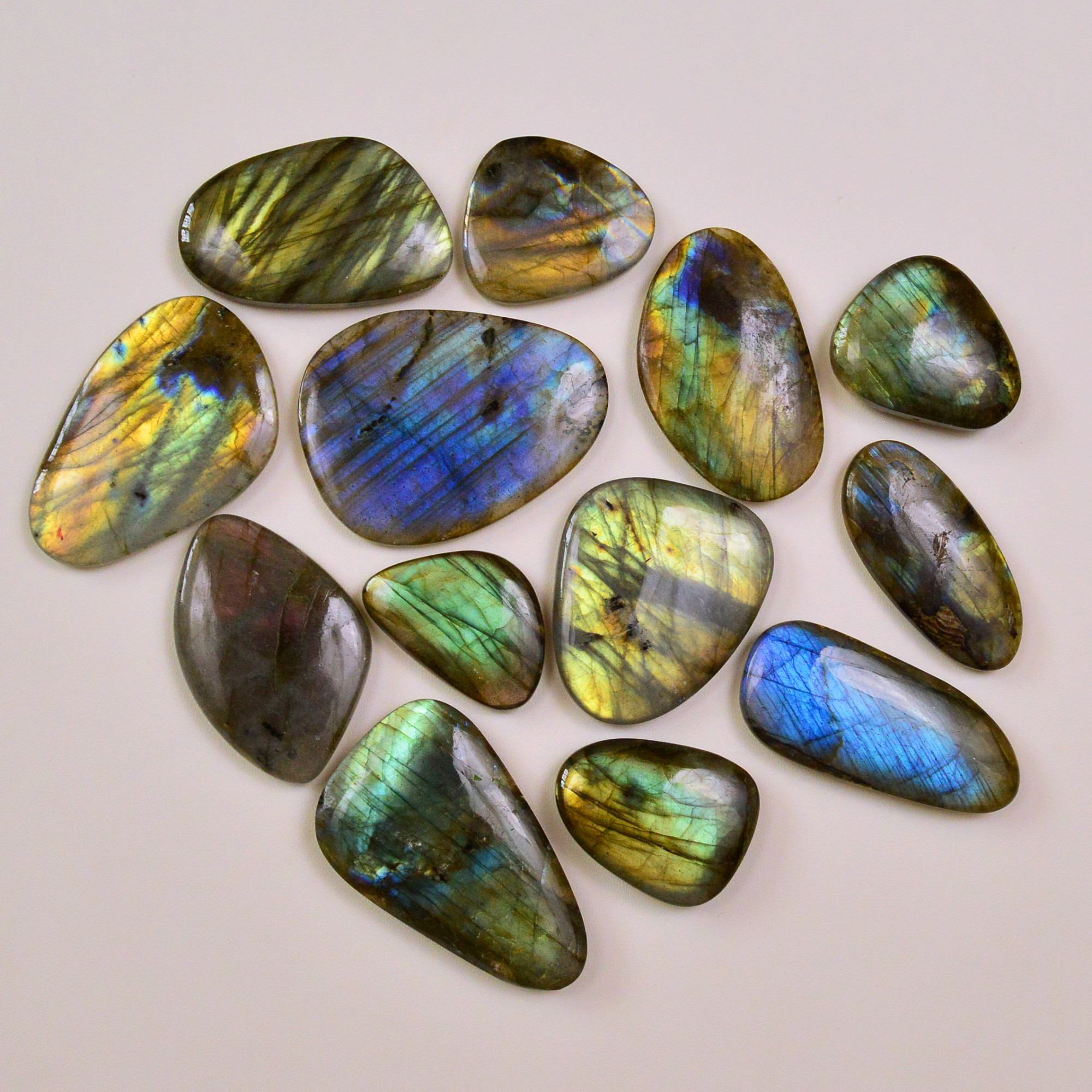 13 Pcs 763Cts Natural Labradorite Palm Stone Briolette Cabochons Gemstone Lot 45x26 23x19mm 19477
