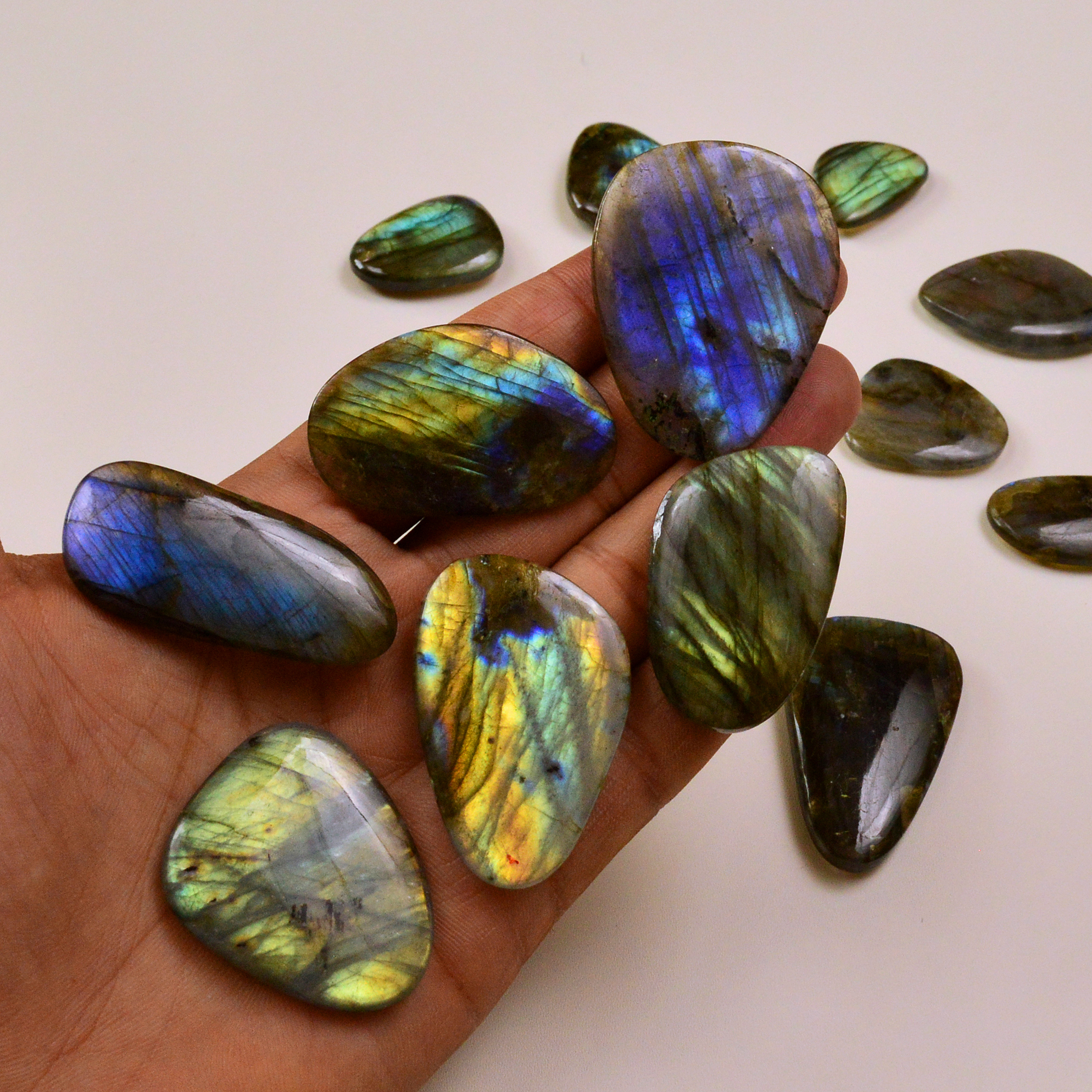 13 Pcs 763Cts Natural Labradorite Palm Stone Briolette Cabochons Gemstone Lot 45x26 23x19mm 19477