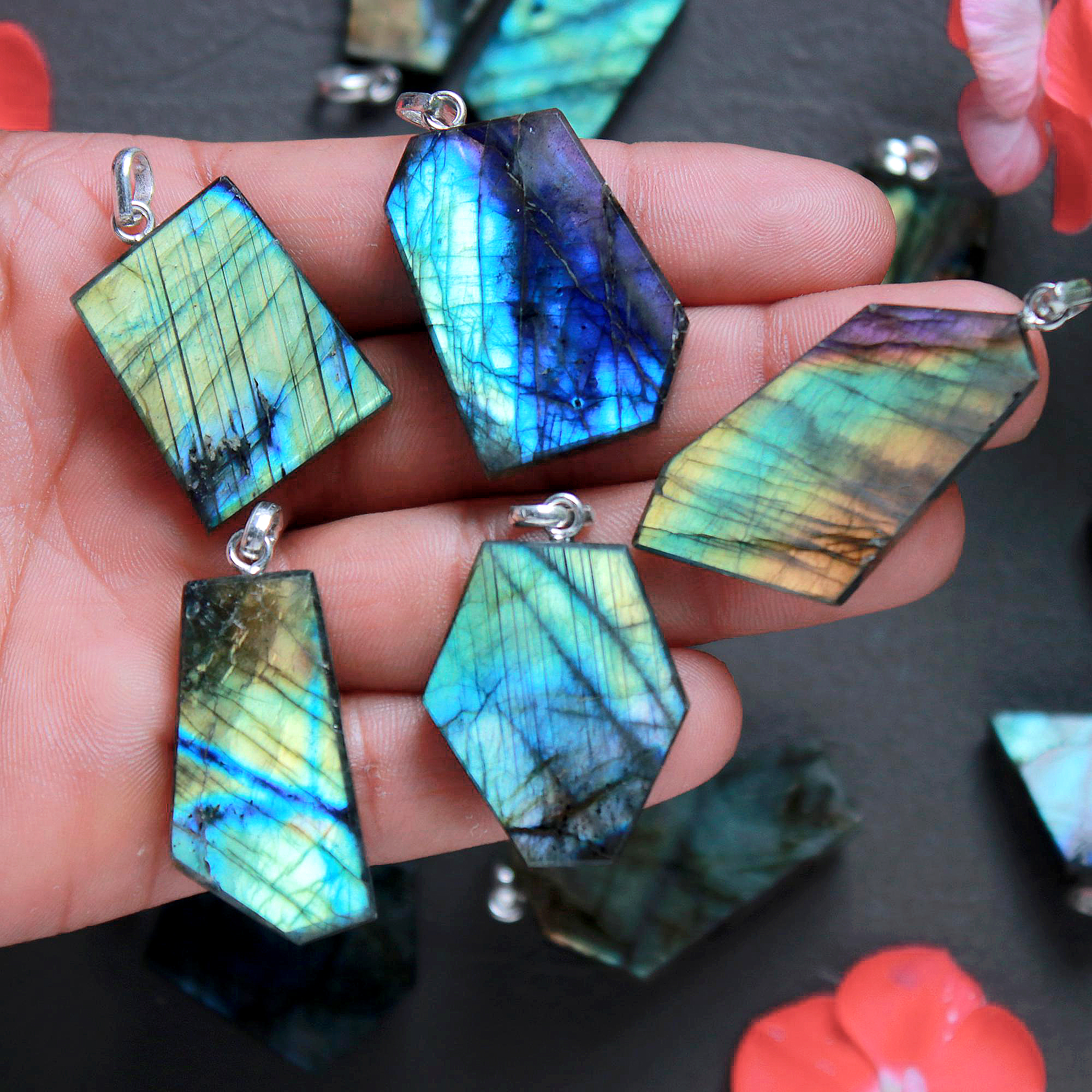 15Pcs 533Cts Natural Labradorite Slice Silver Plated Pendant 40x21 26x20mmG-1948