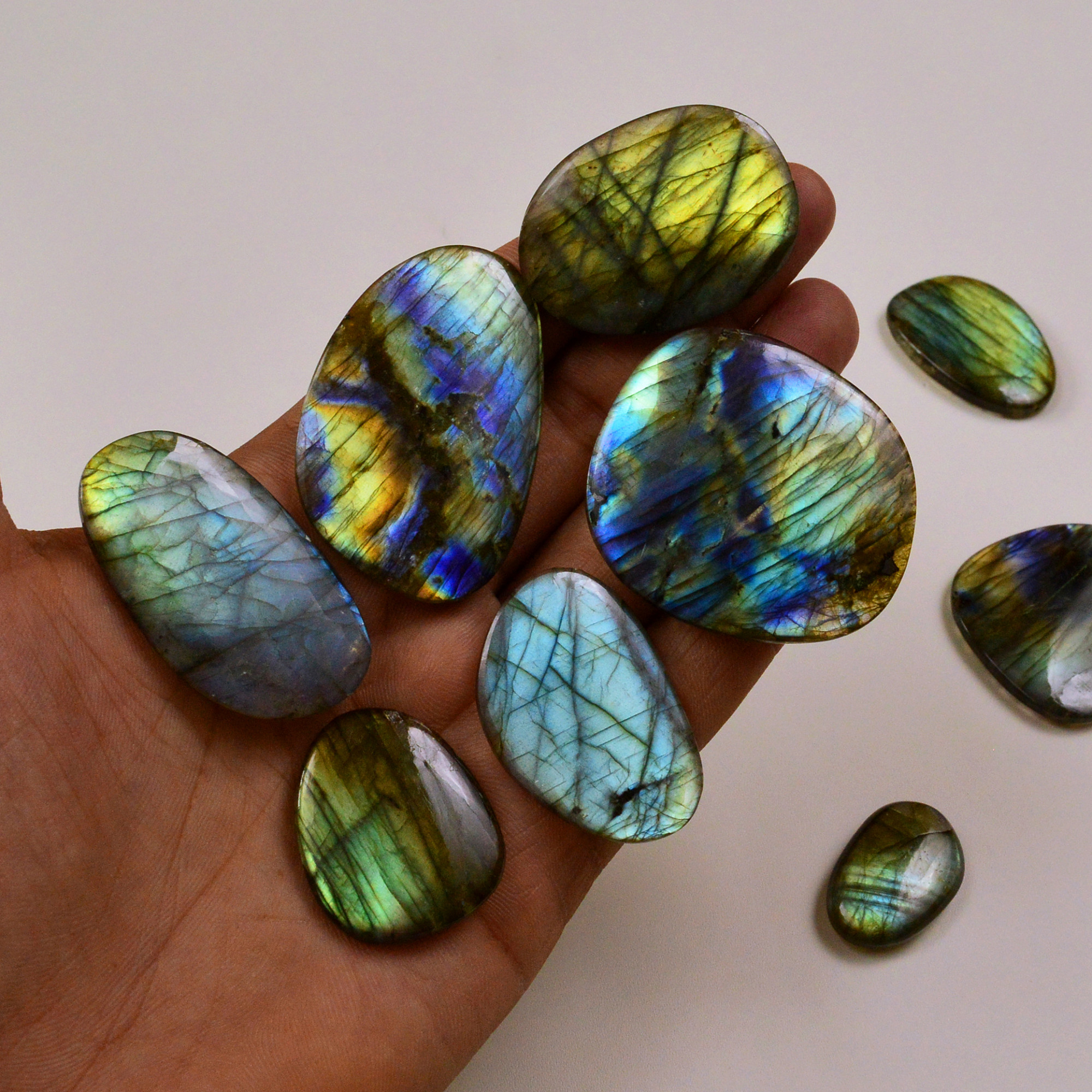9 Pcs 633Cts Natural Labradorite Palm Stone Briolette Cabochons Gemstone Lot 45x40 25x15mm 19482