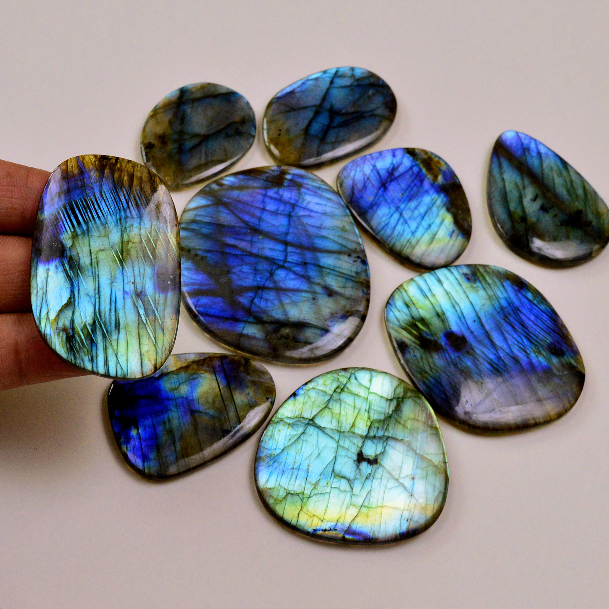 9 Pcs 812Cts Natural Labradorite Palm Stone Briolette Cabochons Gemstone Lot 58x50 37x27mm 19485