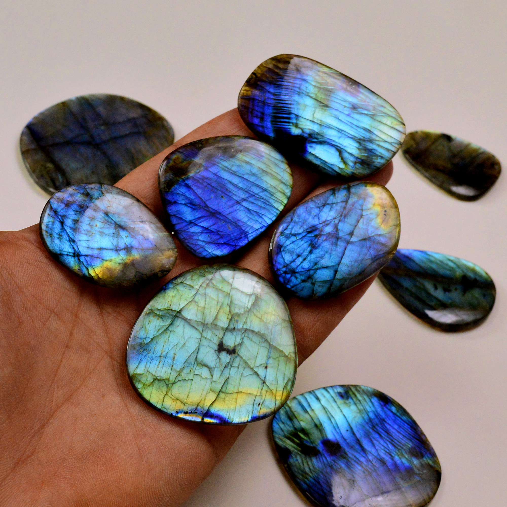 9 Pcs 812Cts Natural Labradorite Palm Stone Briolette Cabochons Gemstone Lot 58x50 37x27mm 19485
