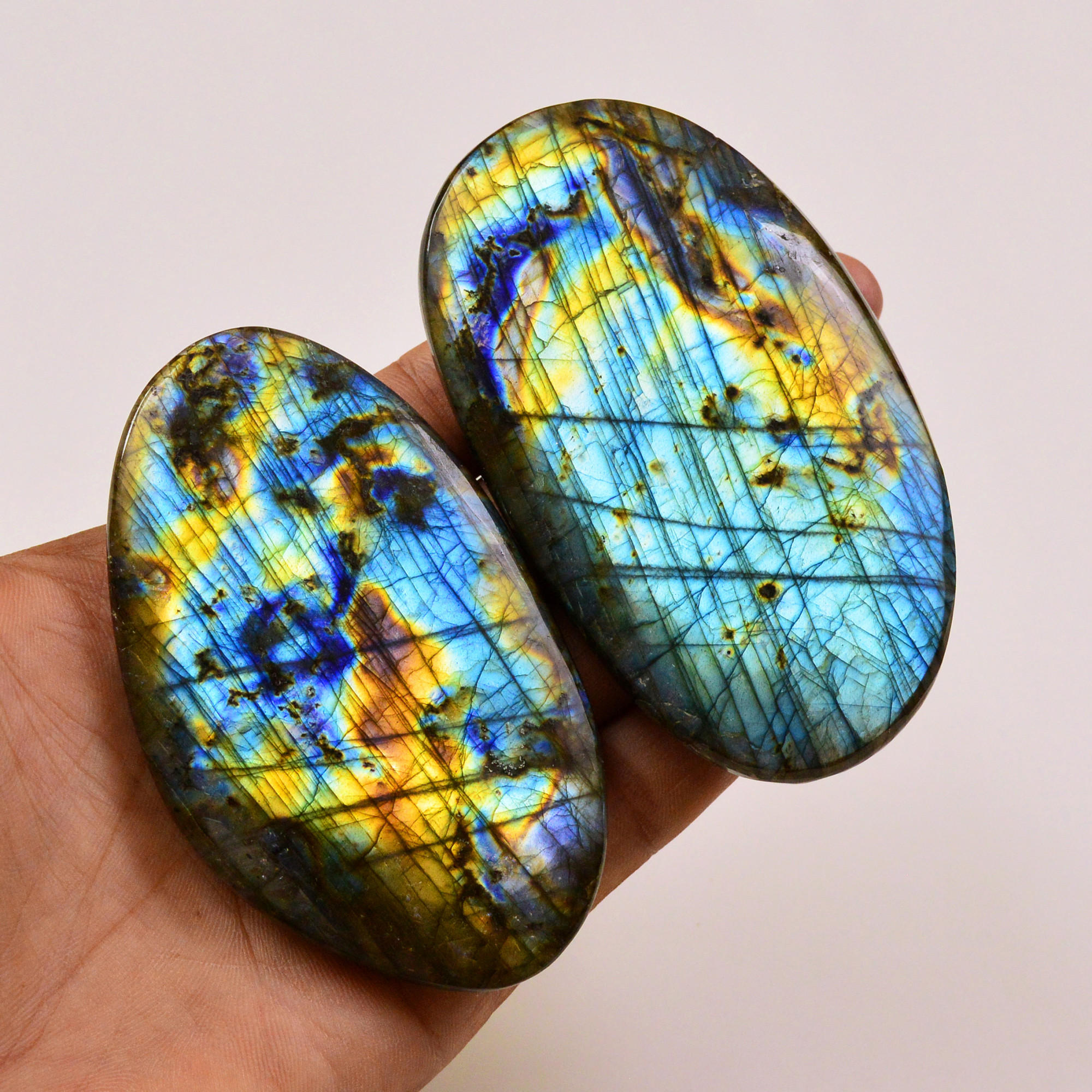2 Pcs 1228Cts Natural Labradorite Palm Stone Briolette Cabochons Gemstone Lot 96x53 92x52 mm 19486