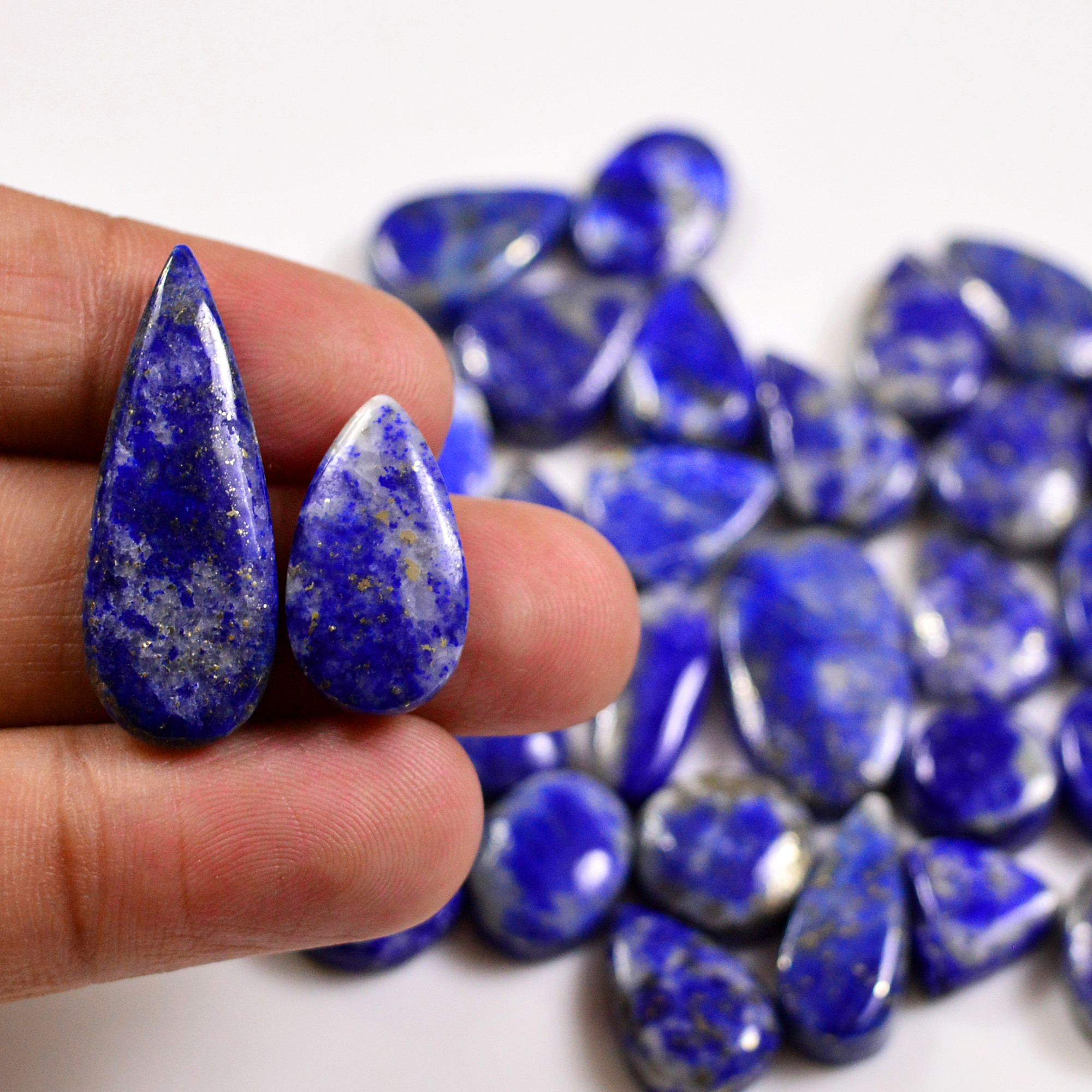 32 Pcs 297 Cts Natural Lapis Lazuli Cabochons Gemstone Lot for jewellery making31x12  11x11mm 19717