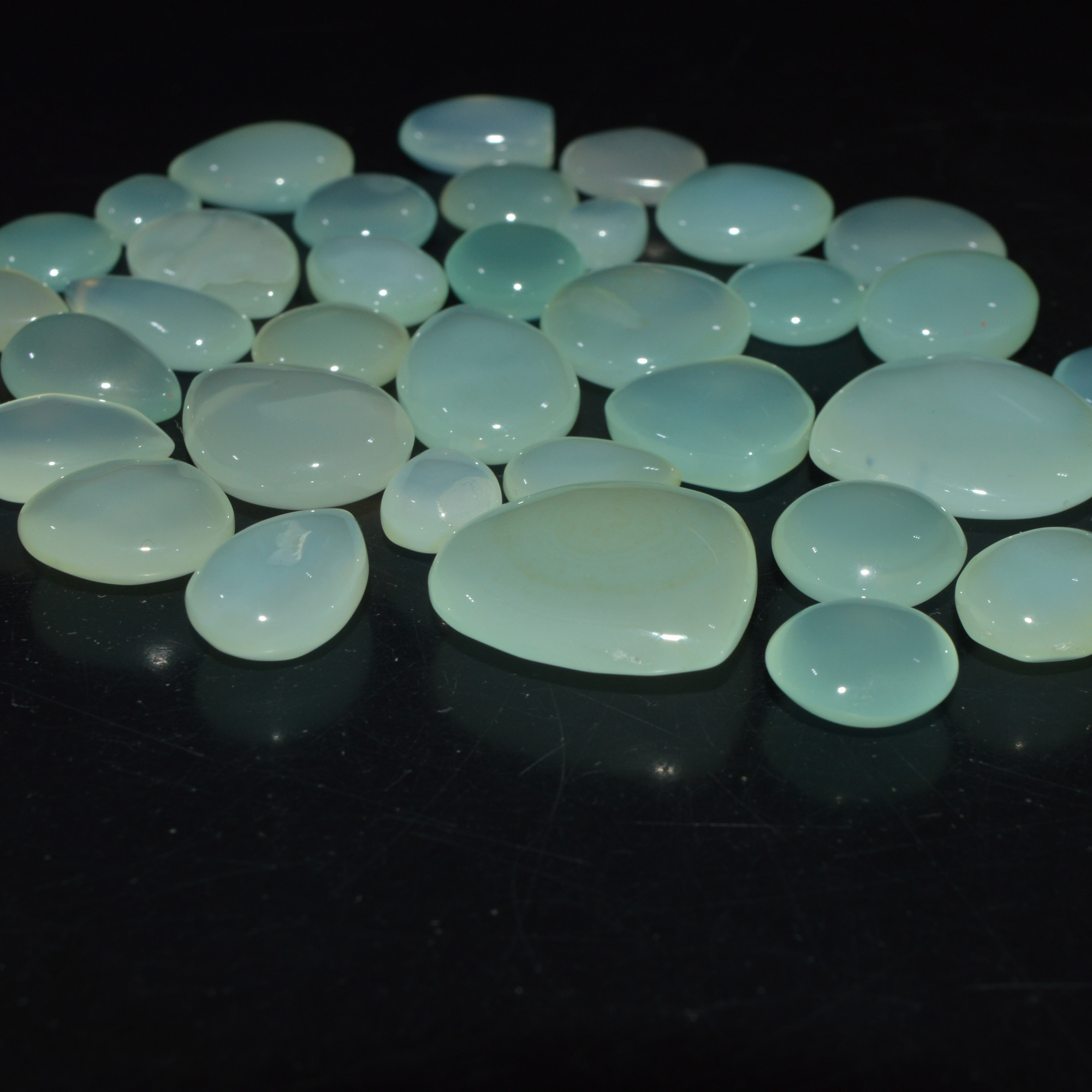 34 Pcs 276Cts Natural Green Chalcedony Cabochon Gemstone Handmade Jewelry Making Healing Crystals Lot 20x20 9x5mm 3589